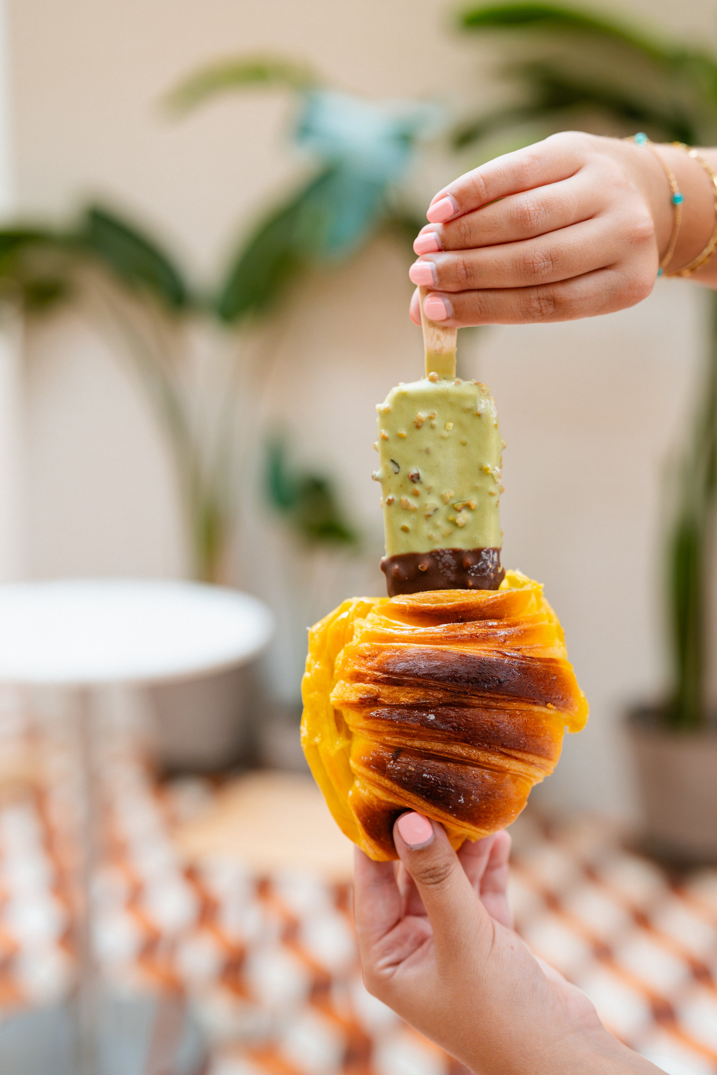 A Padaria Portuguesa e a Olá juntam o Croissant Brioche a gelados numa edição limitada de verão.