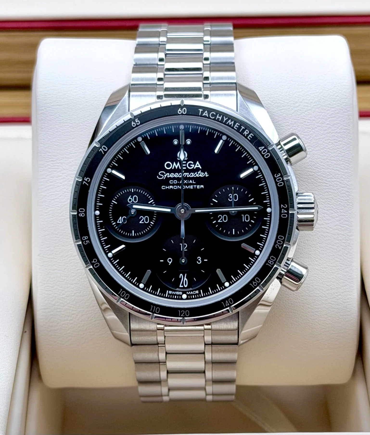 Omega Speedmaster Co-Axel