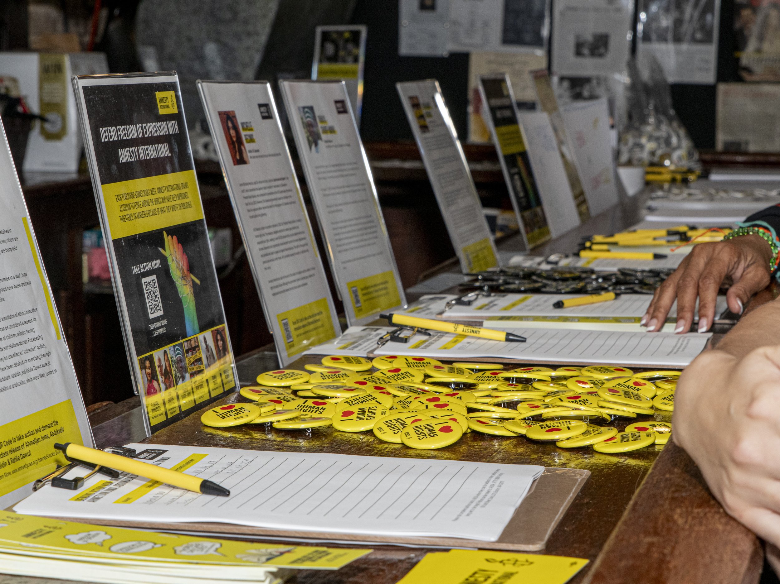 BannedBooks_AmnestyInternational_2K23_0034 copy.JPG
