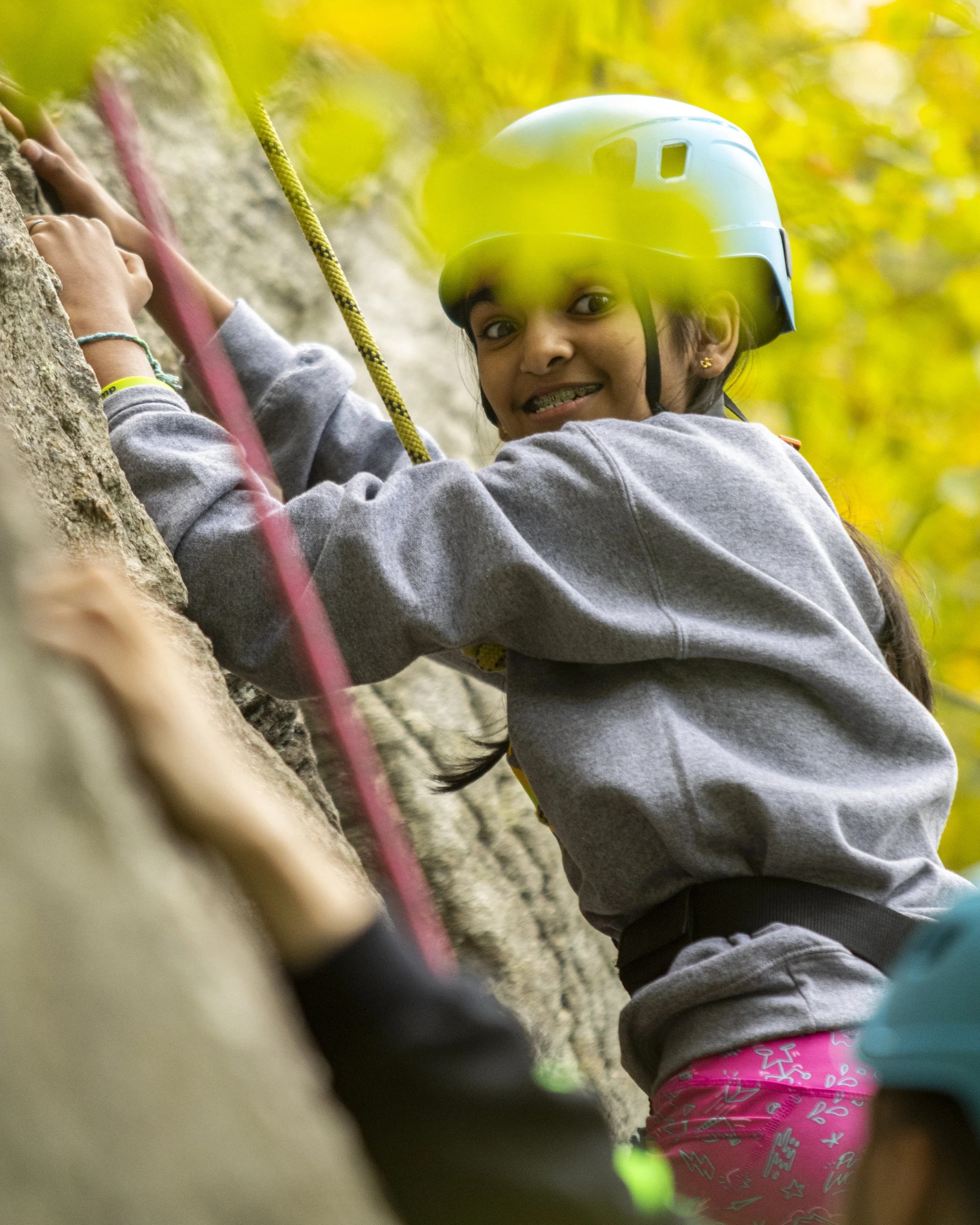 KenziesKamp_DeadmansCliffRockClimbing_0080.jpg