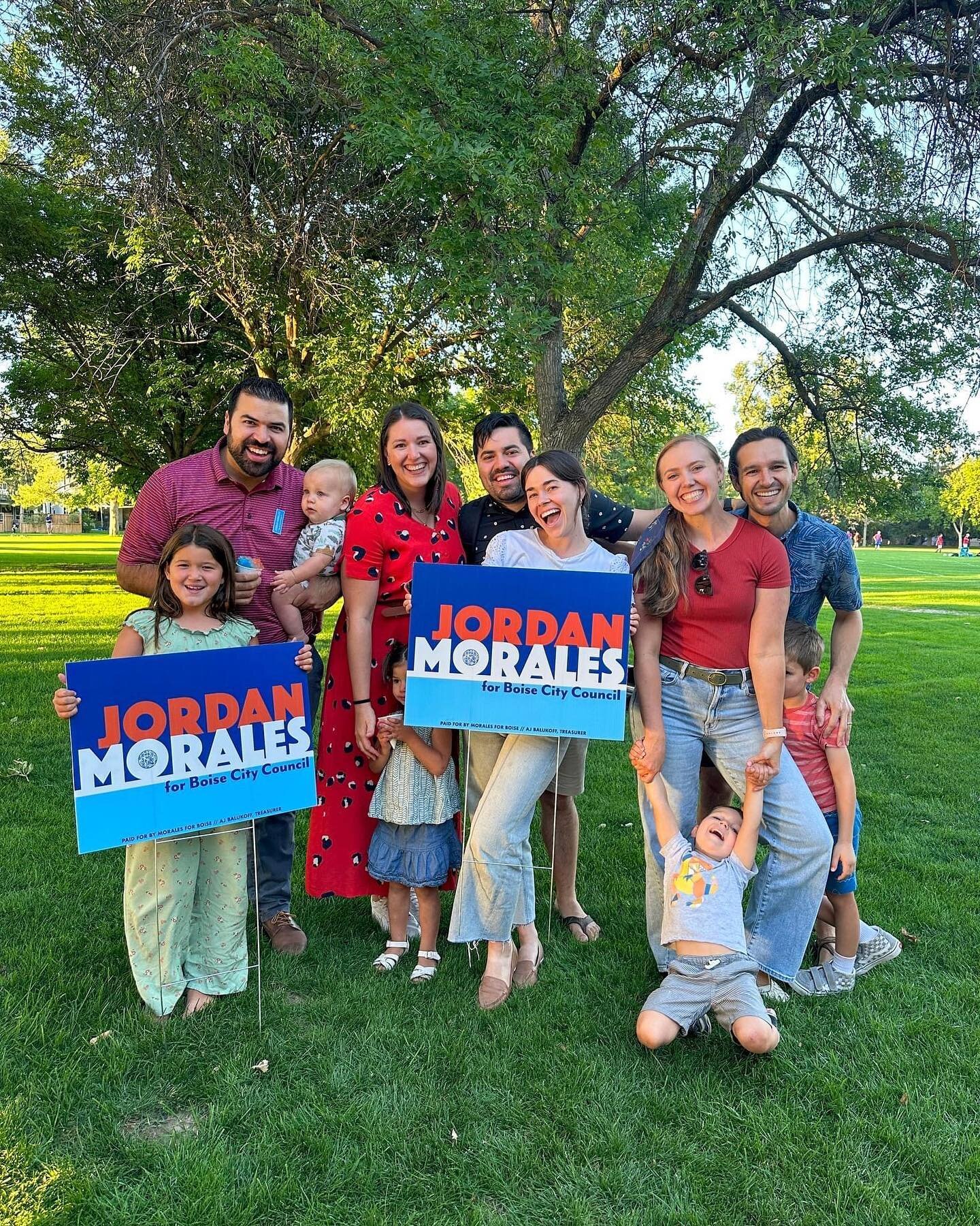 Our crew of volunteers are making their way around, picking up signs. You can help by dropping your Jordan Morales yard sign (or any Jordan Morales sign you see on the side of the road) off at 1348 S. Vista Ave.

Thank you!