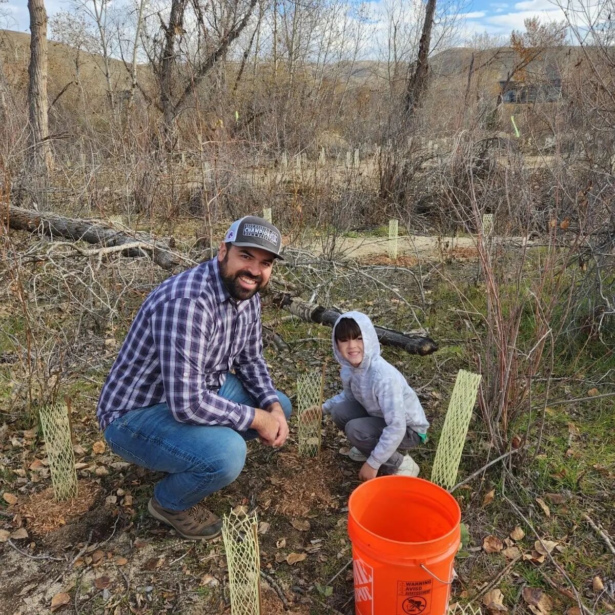 Our family was so excited to have the chance to help out at the Boise River Rewild site in Southeast Boise today. We've enjoyed being in and around the Barber Pool Conservation Area for many years but it's been exciting to see all the care being put 