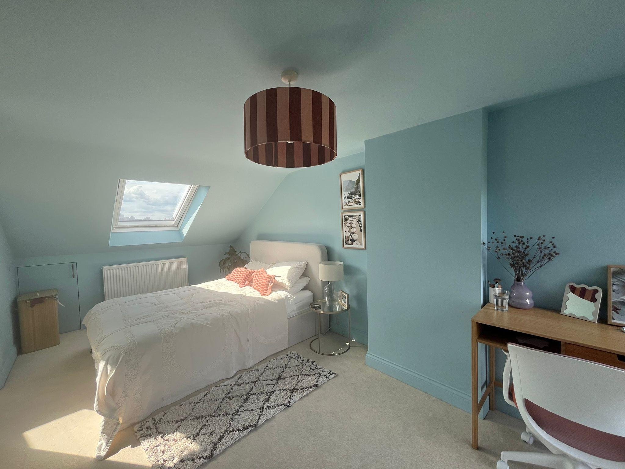 WhatsApp Image 2025-12-04 at 21.27.43.jpeg