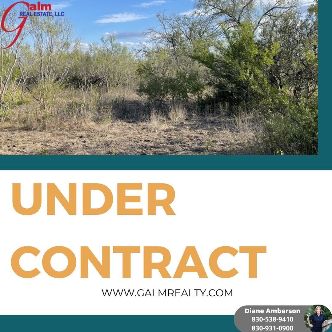 🎉 Diane&rsquo;s listing in D&rsquo;Hanis, Texas is now under contract! This incredible property offers approximately 22.95 +/- unrestricted acres, fully fenced with a West Medina water meter onsite. Surrounded by native mesquite trees and mature oak