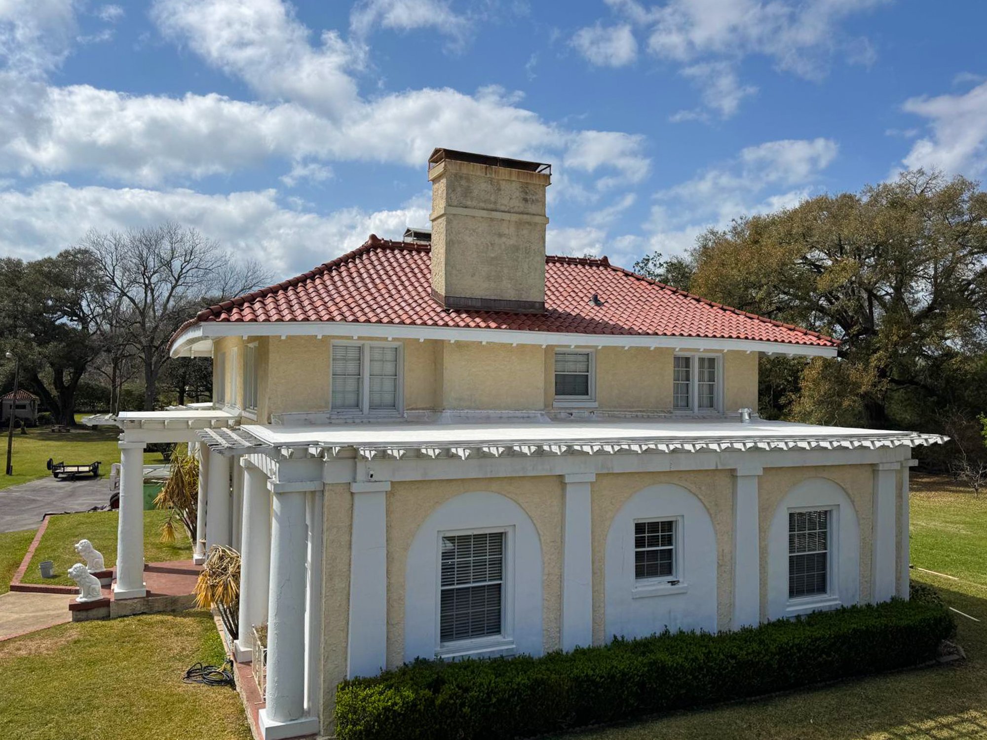 Clay Tile Roof Lift &amp; Relay on Historic Home in Alabama