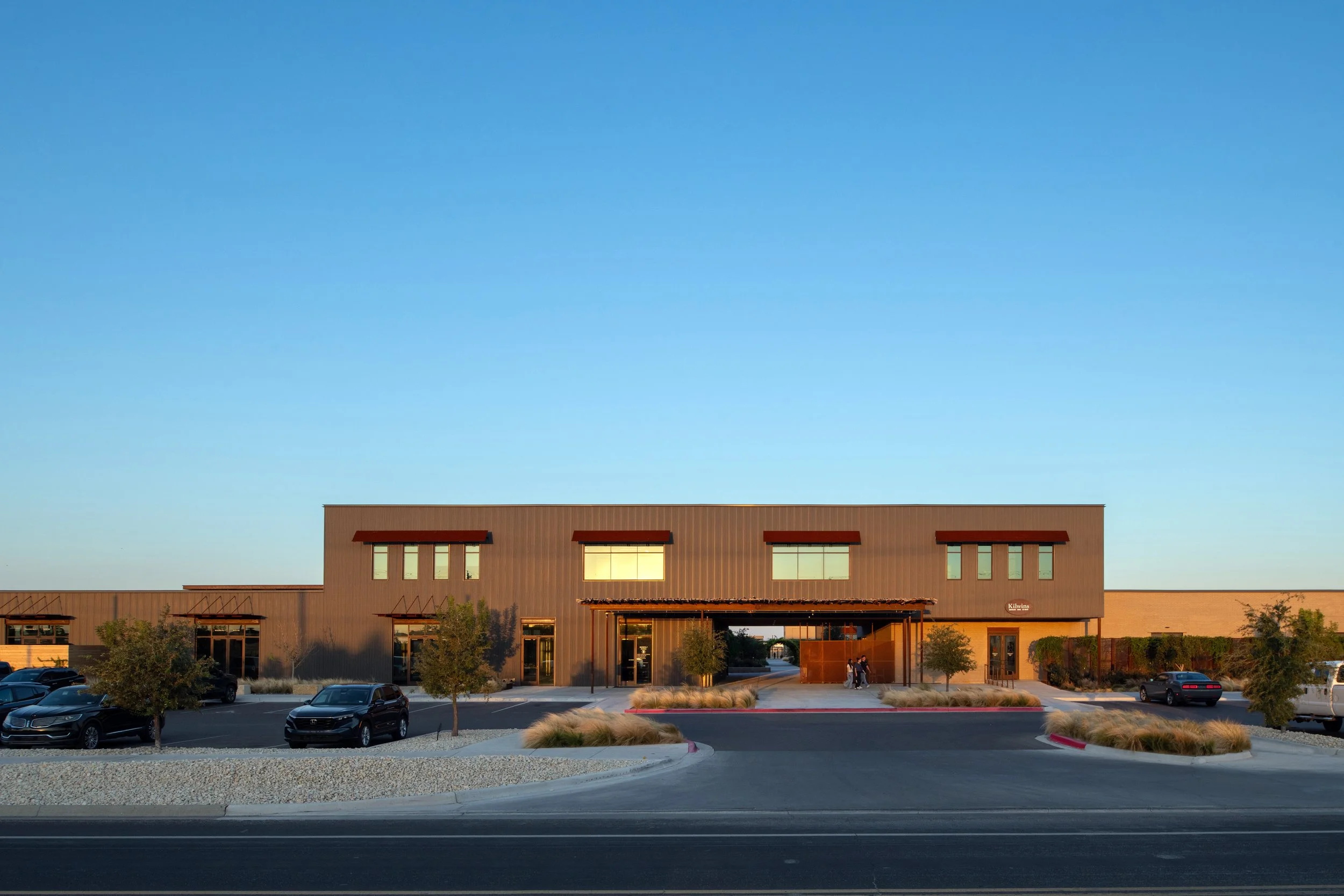 Summit Center Midland - Texas Modern Retail Entry Exterior.jpg