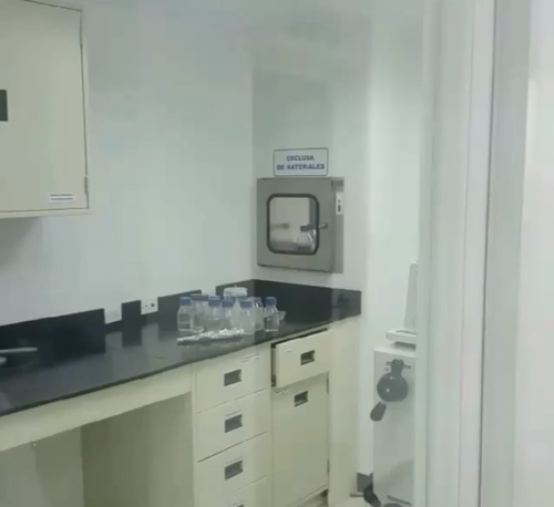 Construcción laboratorio de microbiología