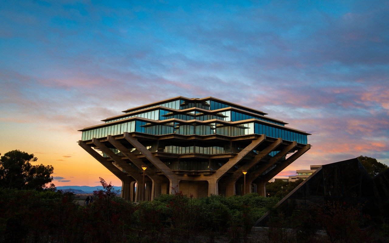   PROVIDING FIRE LIFE SAFETY    For California’s most iconic properties since 1980                                   ( UCSD ) 