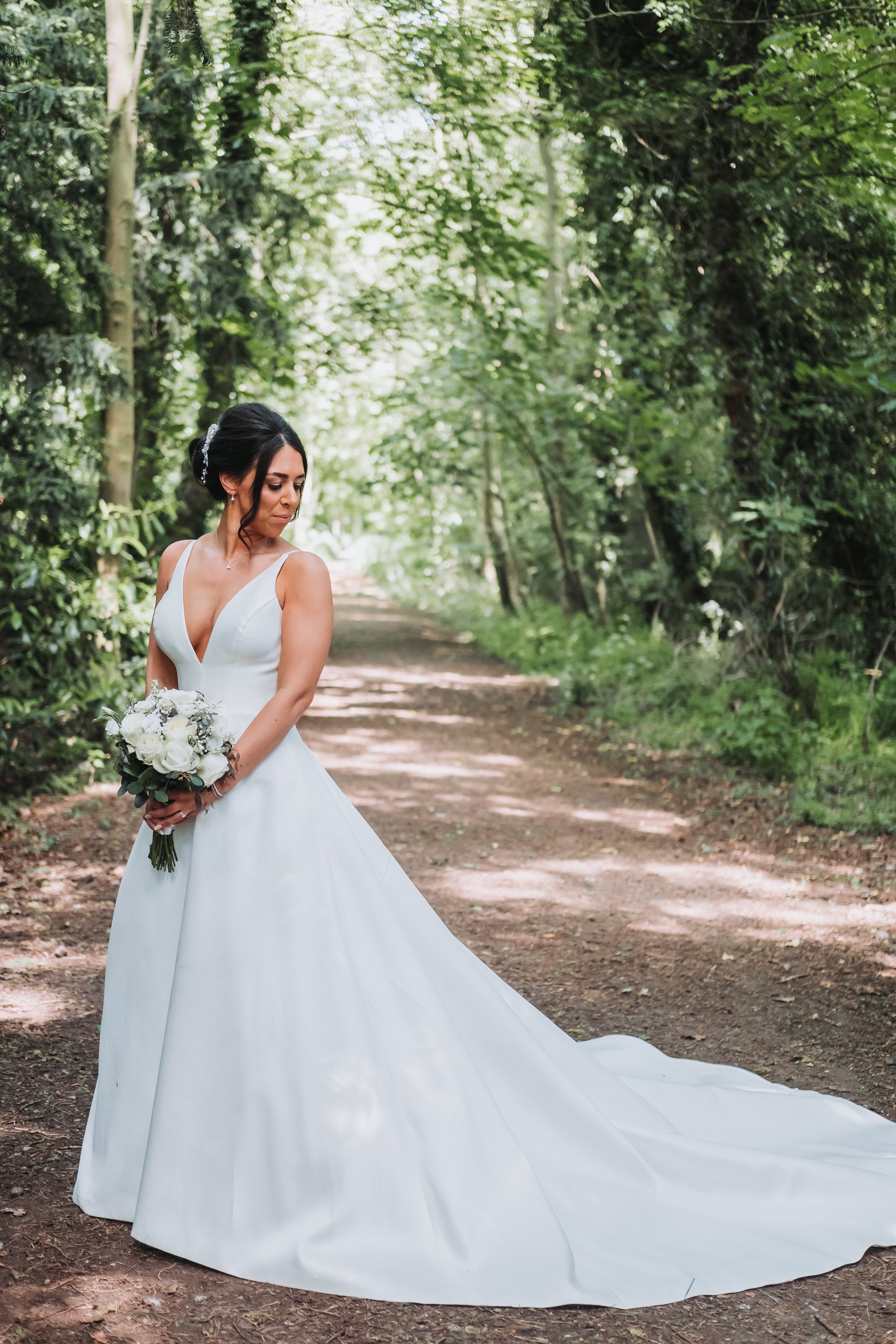 bride-dress-wedding-danielgoodyearphotography-lincolnshire-photographer.jpg