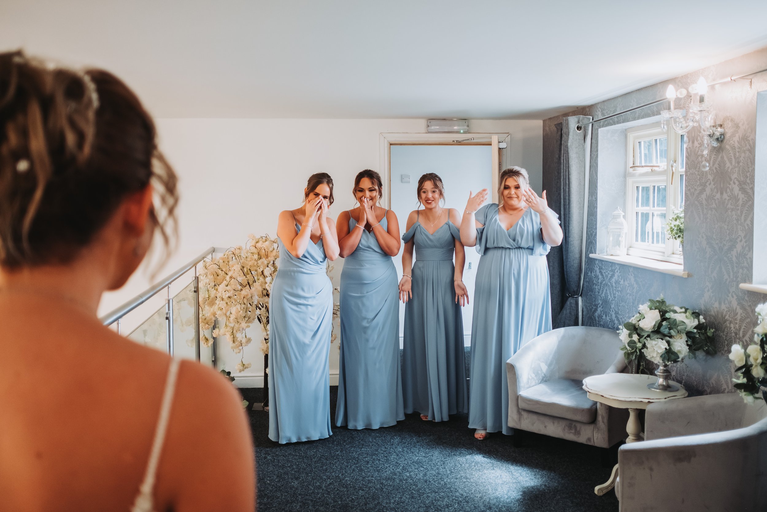 bridesmaids-wedding-danielgoodyearphotography-lincolnshire-photographer.jpg