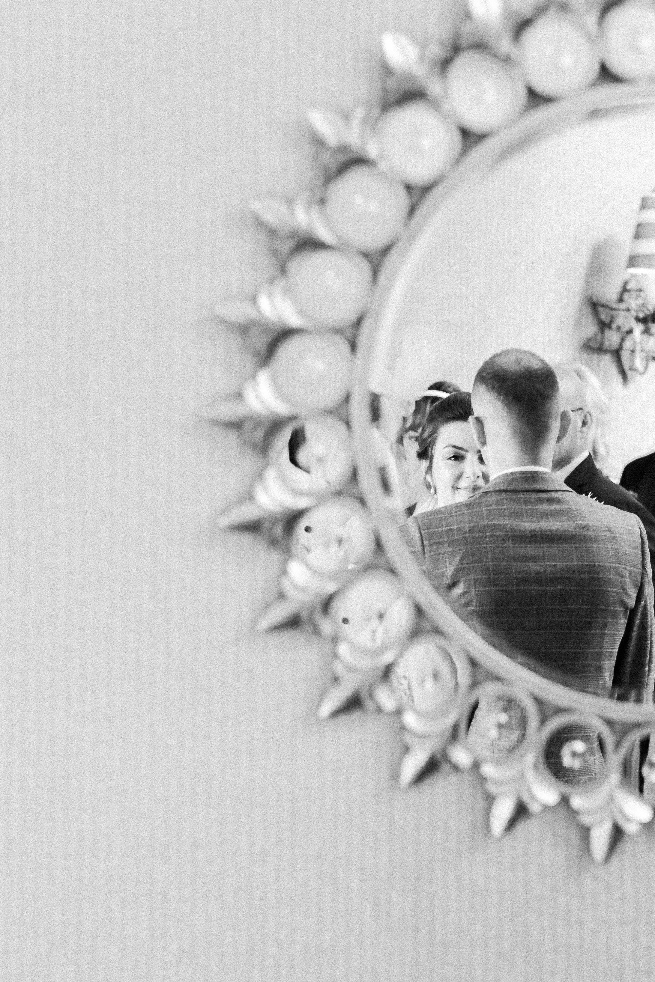 reflection-bride-wedding-danielgoodyearphotography-lincolnshire-photographer.jpg