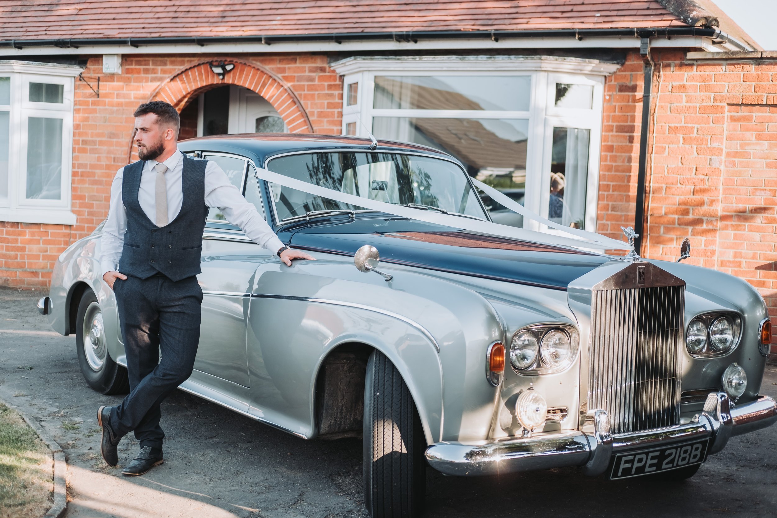 grrom-car-wedding-danielgoodyearphotography-lincolnshire-photographer.jpg