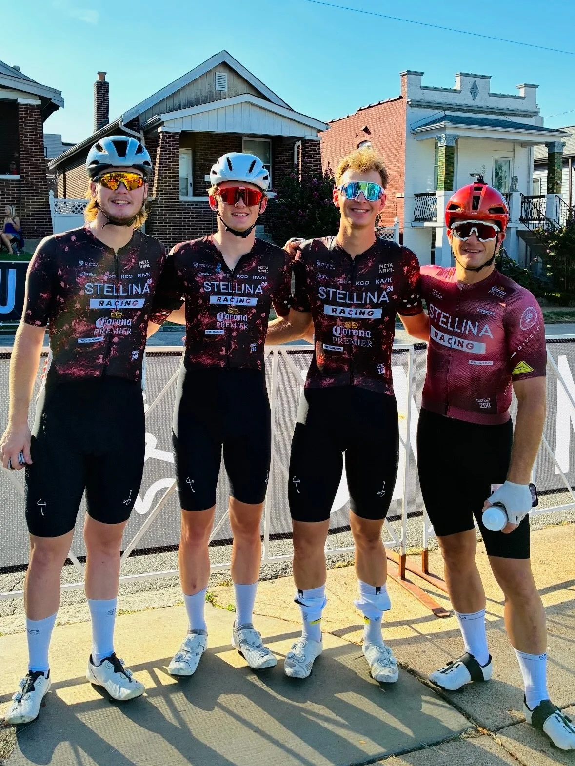 St. Louis, Missouri : Fast ,very fast! 🏁🏎️ 🪖

@gatewaycupstl 

#organizedchaos 

@stellinapizzeria 
@givelo.cc 
@coronausa 
@coronapremier 
@kask_sport 
@koo_world
@thisjanuary_