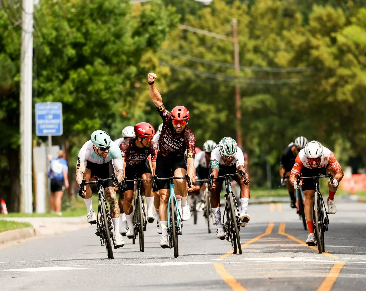 And Still the 2026  VA State champion 🏁🌴
@andresouza_ciclista_ 

📸 @grahamcosta88  @thrcycling