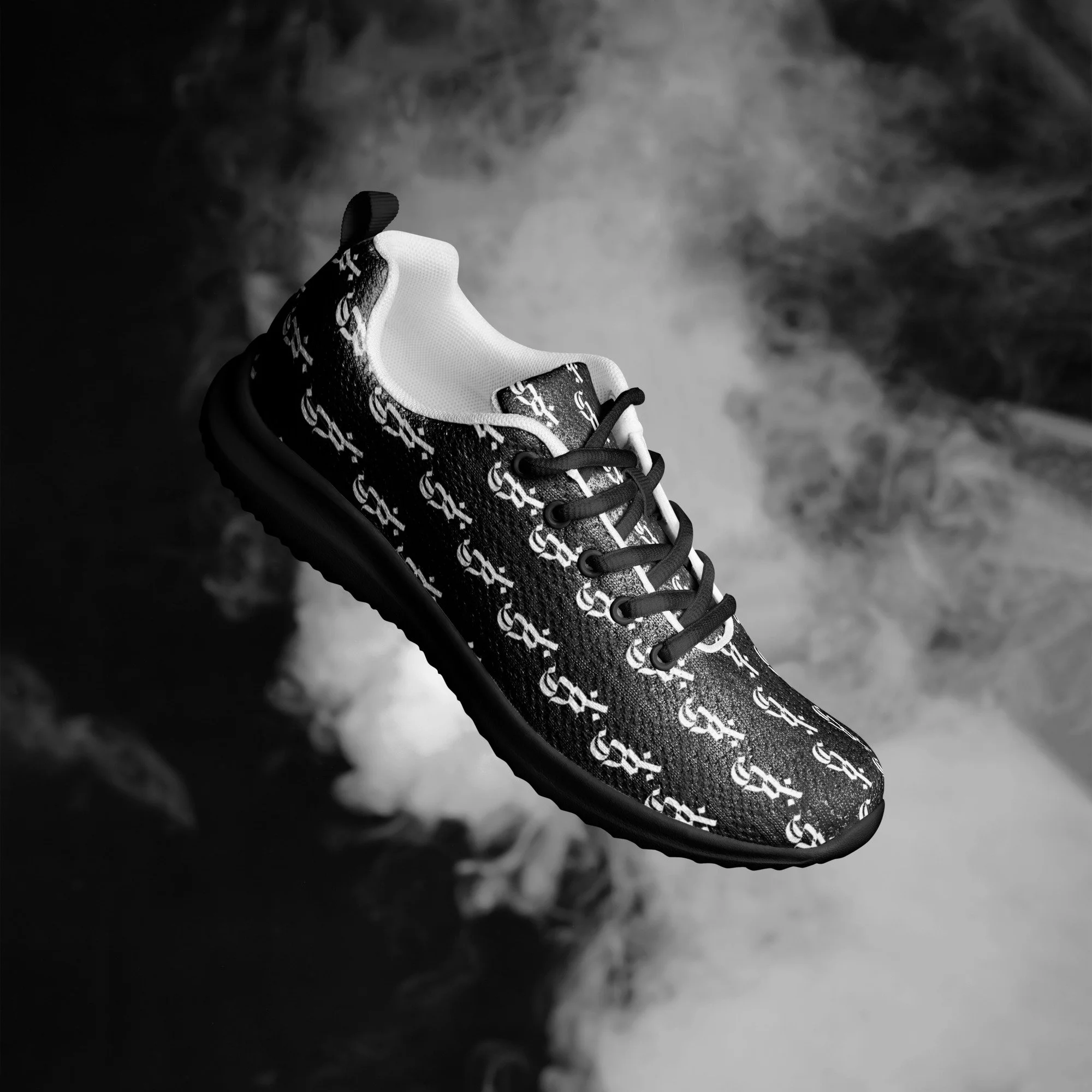 womens-athletic-shoes-black-right-6a836f13a9f85.jpg