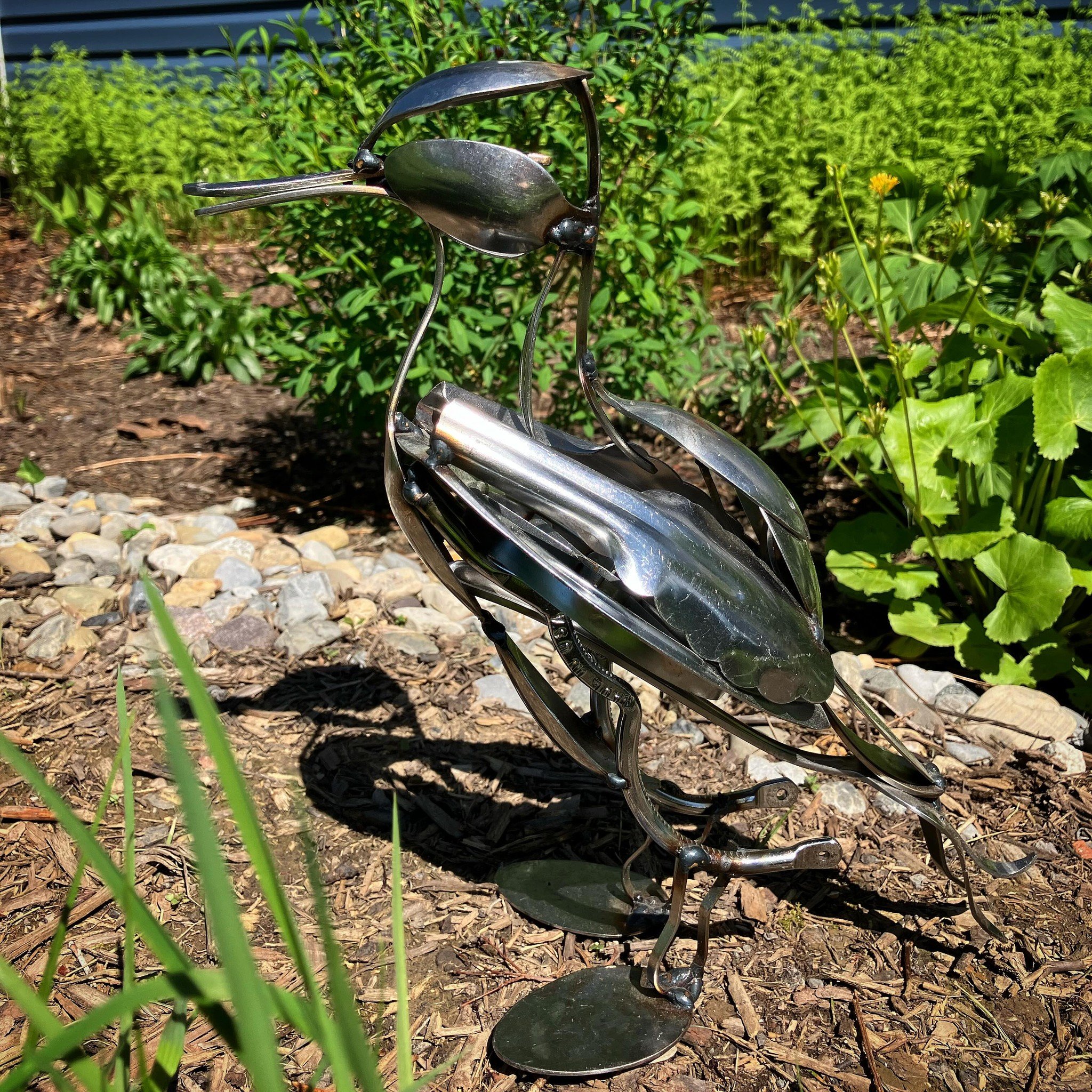 Have you ever longed for a spoon duck? 🥄🦆

Officially introducing this beauty by @c.heidler_artisanry that our director @jessejelsma picked up last weekend at the Lewisburg Arts Festival.

Yet another SU Press mascot? 

#lewisburg #art #artistsonin