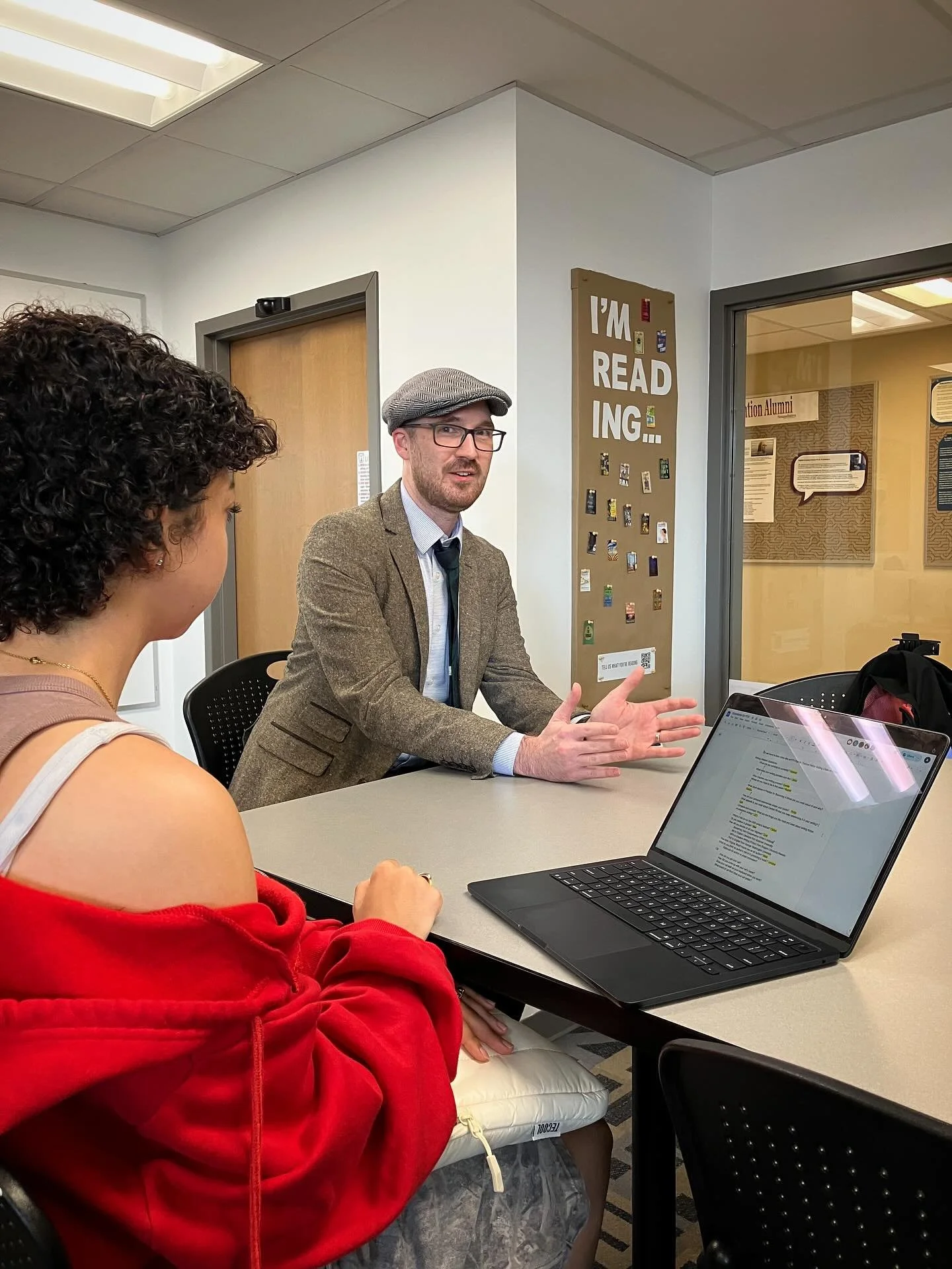 Many thanks to @patrick_t_henry, who stopped by our class today for a student-led Q &amp; A. 

Come meet him in person tomorrow at the @sgbookfest. We&rsquo;ll be tabling in the Commons from 1:30-3:30pm. 

#selinsgrove #centralpa #susquehannauniversi