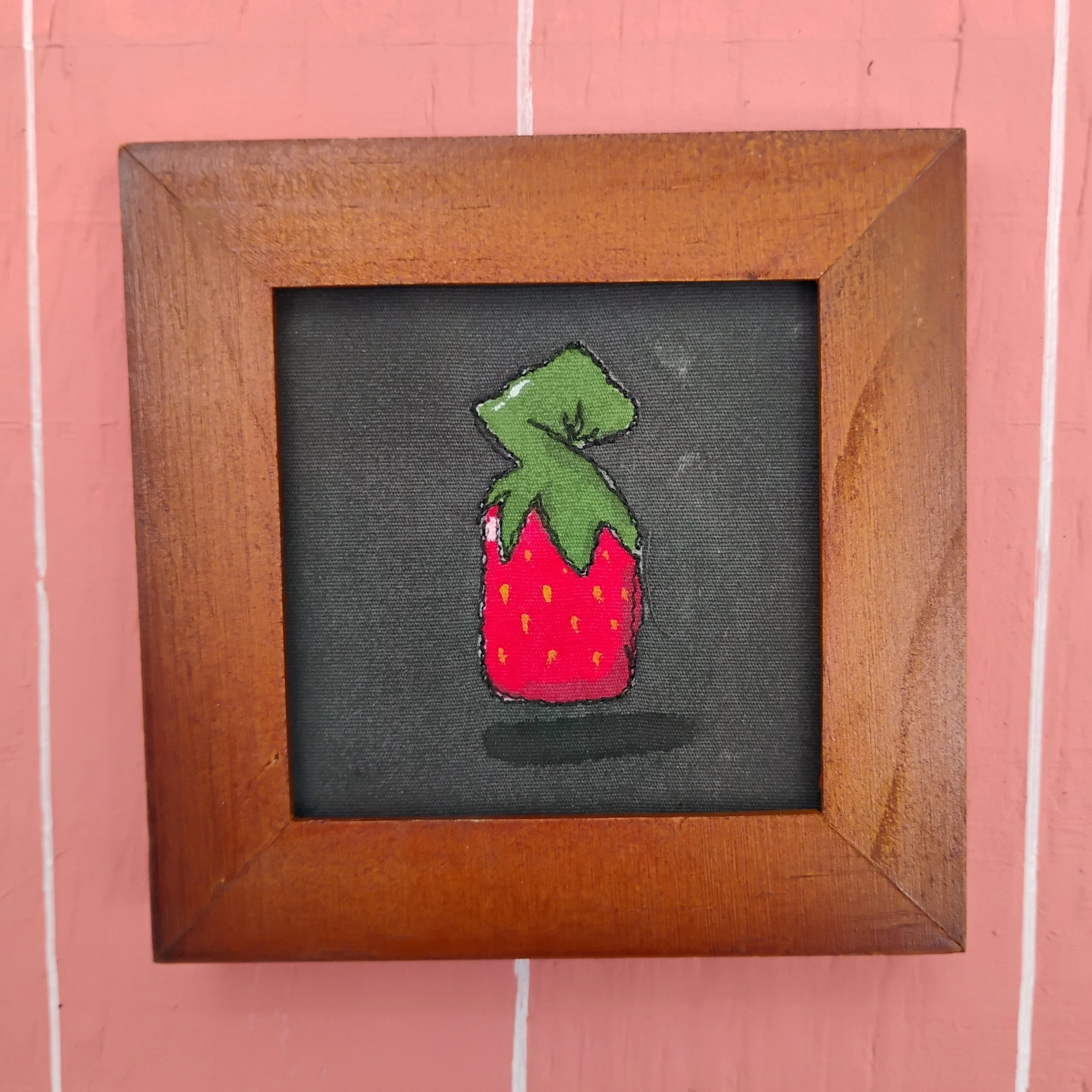 mini strawberry candy