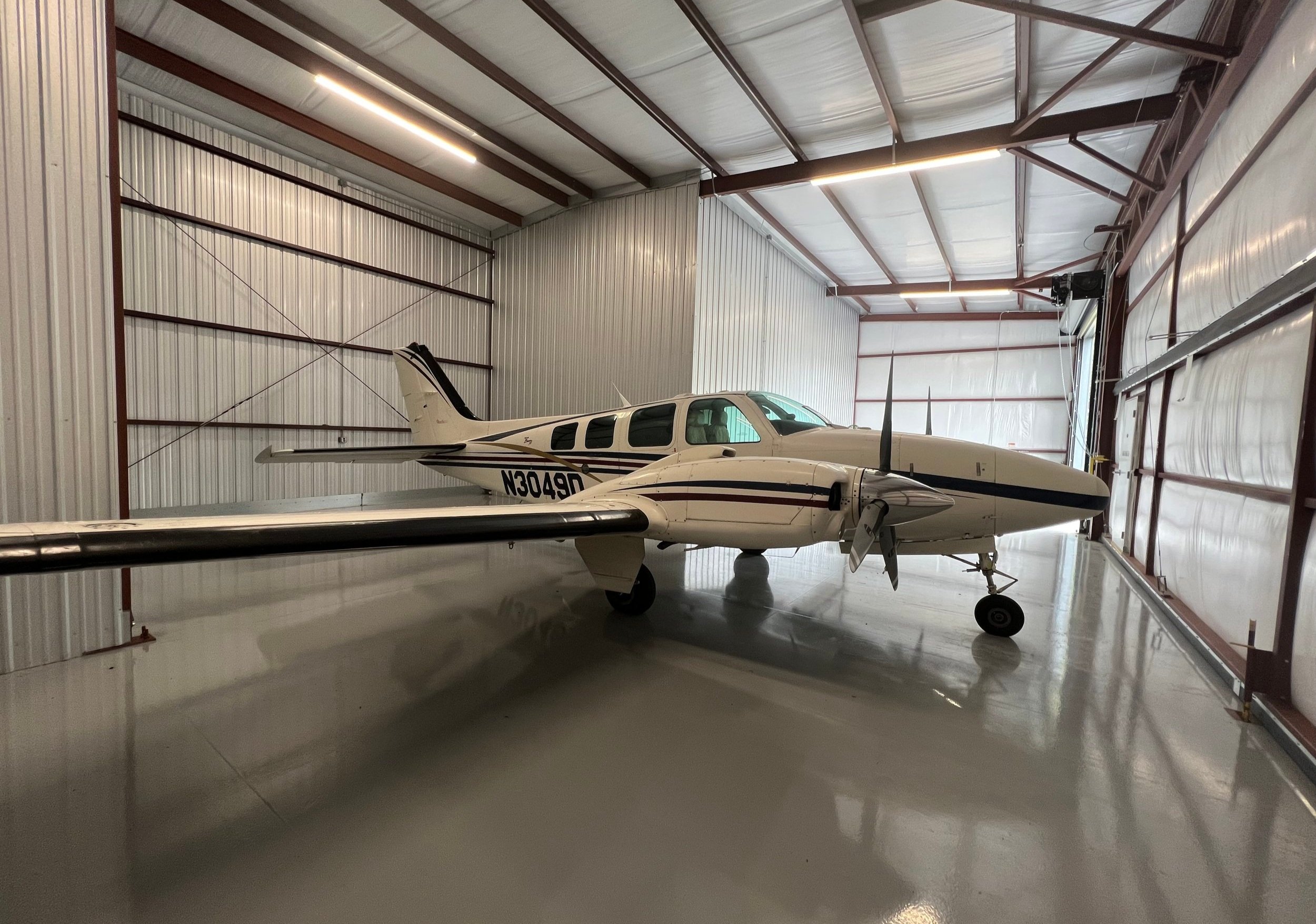 98 Beechcraft Baron 58 — Hartsfield National Aircraft