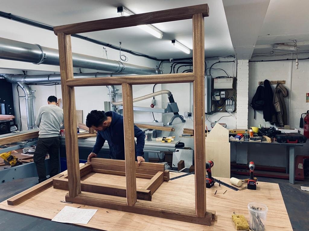 cD5PcJmnbjwEojIq61_4i7CMlYIcGFv4wYK3L9pSuA