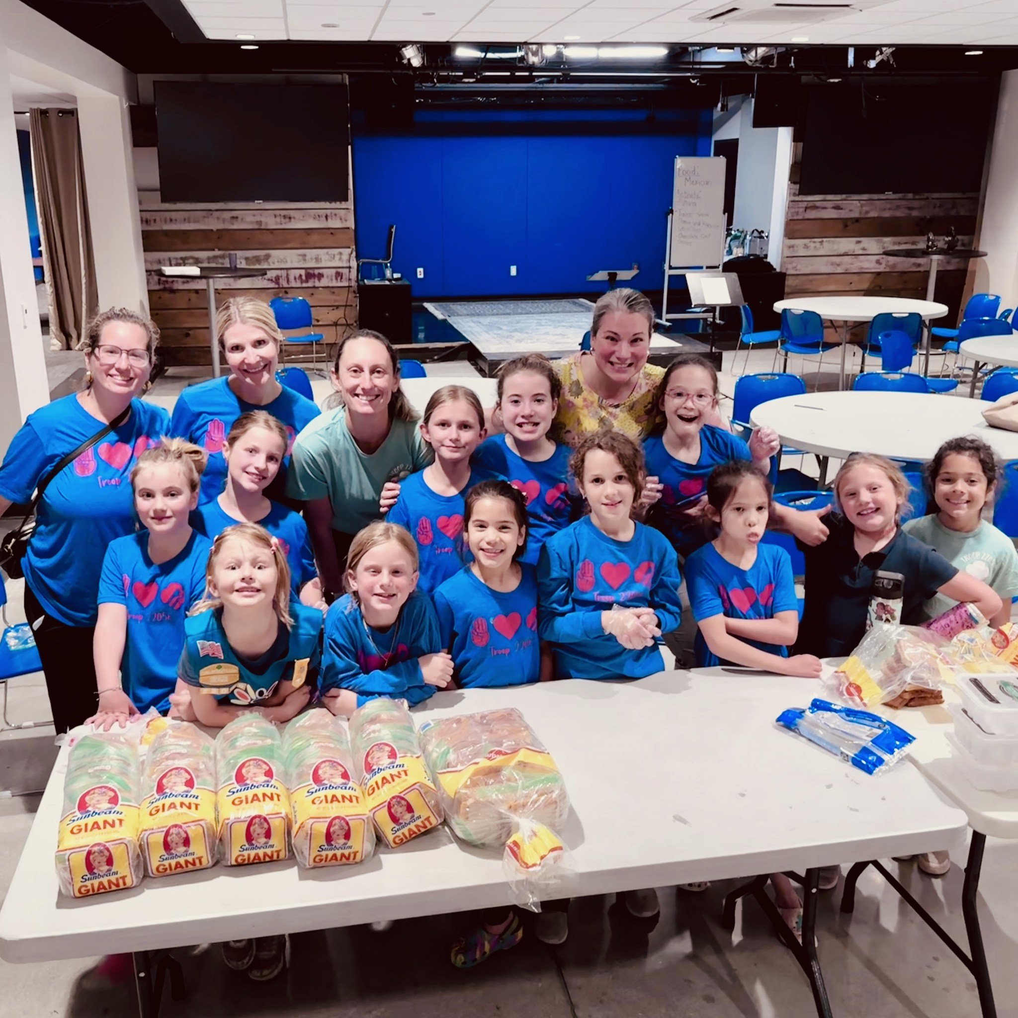 Girl Scout Troop 22056 had a great time making sandwiches, and we are thankful to them for supporting TSP! ☮️ 💚 🥪 #girlscoutsdoinggood #feedthehungry