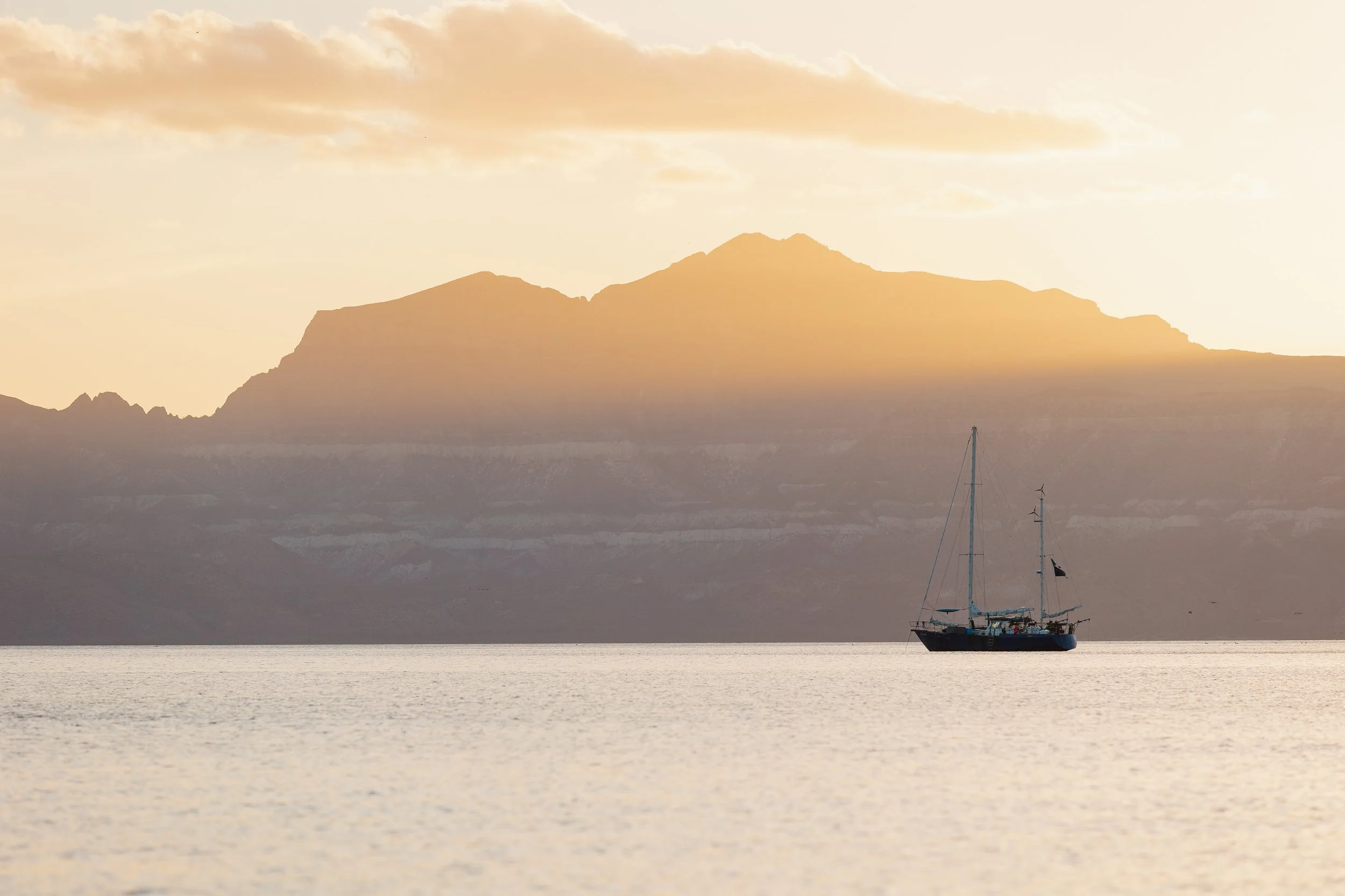 Sea of Constellations: Exploring La Paz &amp; the Islands of Espíritu Santo