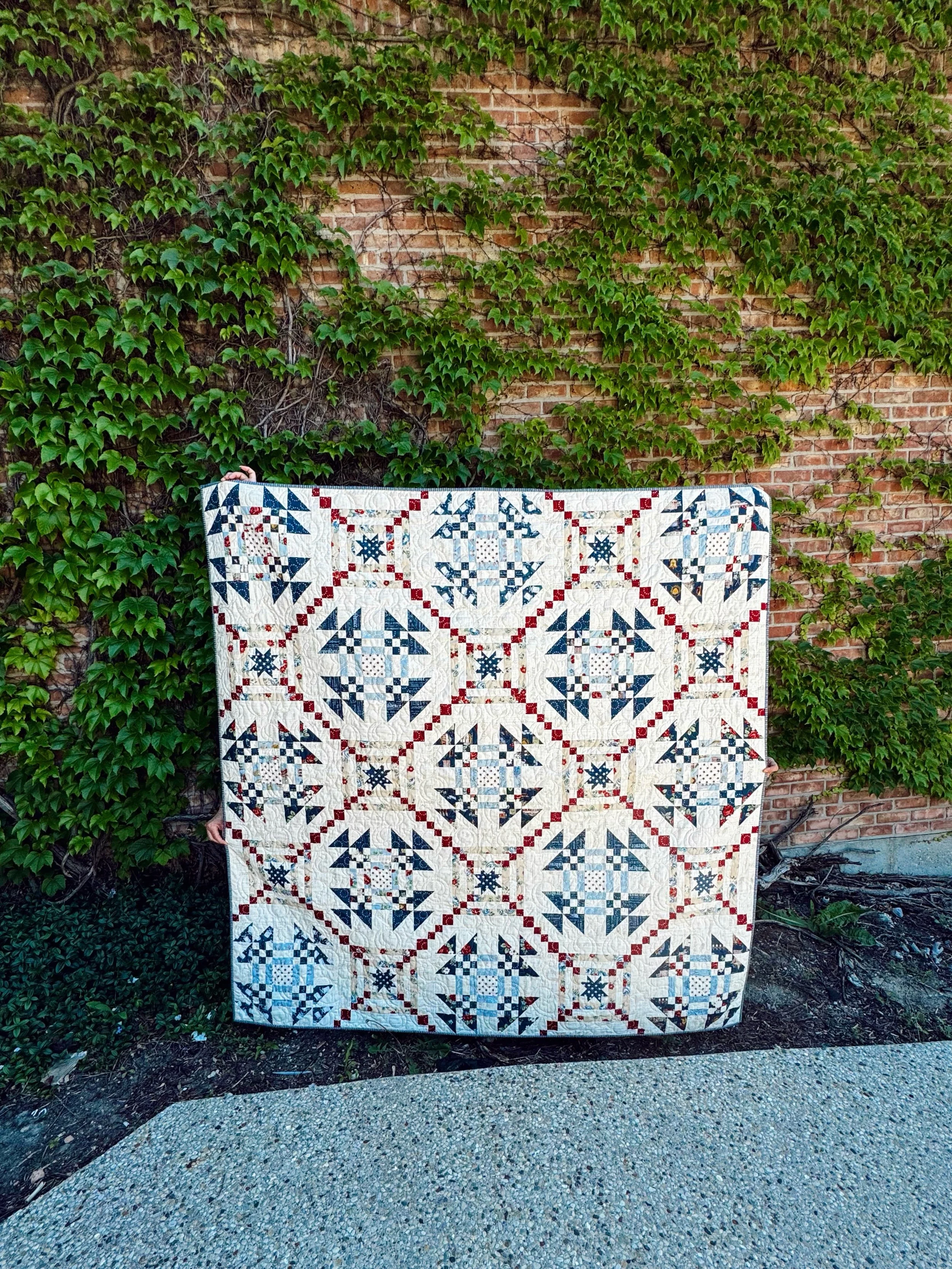 Say hello to our Independence Patriot Dream Quilt Kit! Featuring the Independence fabric line by Riley Blake Designs and Patriot Dream Quilt Pattern by one of our favorites, Wendy Sheppard! 

We are so happy with how it turned out!