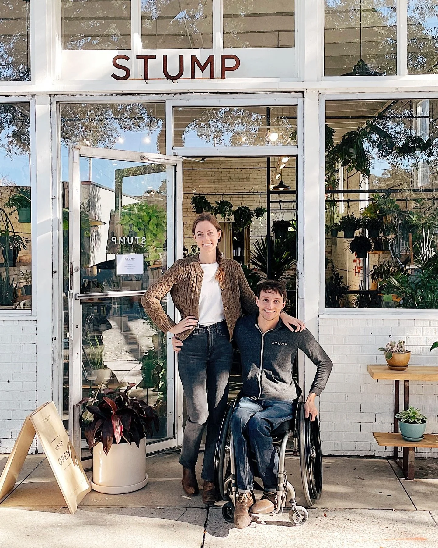 Savannah friends &mdash; big news! 🌿✨&nbsp;After 5 wonderful years of building community through plants, STUMP Savannah is starting a new chapter. 

Beginning&nbsp;Oct 1, we&rsquo;ll officially join @knackstudio.ga and their team of ceramic enthusia