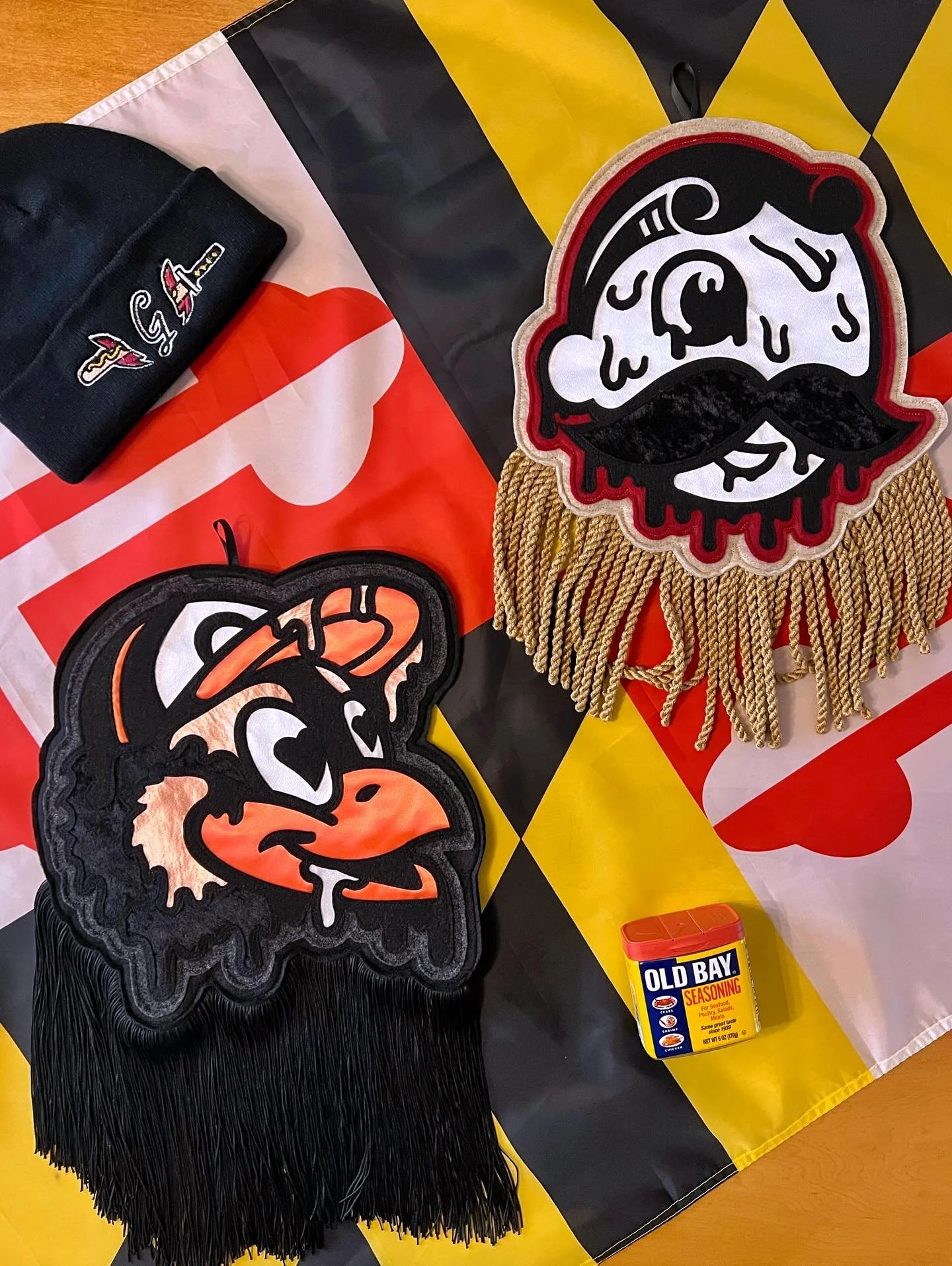 THE COUPLA MARYLAND BOYS. These are will only be available at the @blackcollar_screenprinting market, December 20th. No, no, NO! You can NOT have these before the market😤☝️

These are obviously made from my friend @wazil_ design for her legendary sh