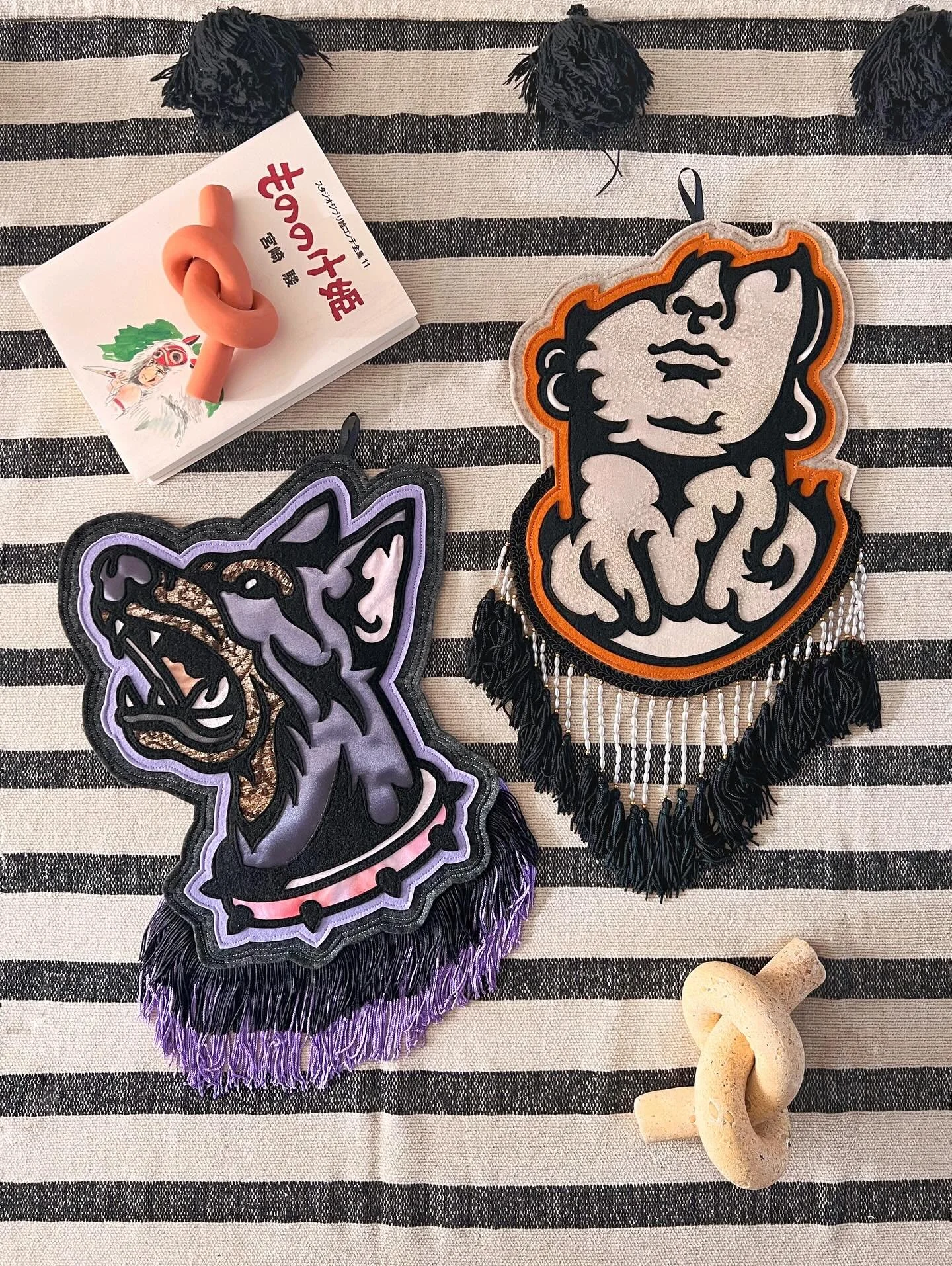 THE BIG BITE &amp; THE BUST. Available, dog $100, bust $100. 

I just kept repeating the mantra &ldquo;tribals and textiles&rdquo; for these. Cause that was the theme. And that&rsquo;s where I&rsquo;m AT on my✨artistic✨journey✨rn and that&rsquo;s tha