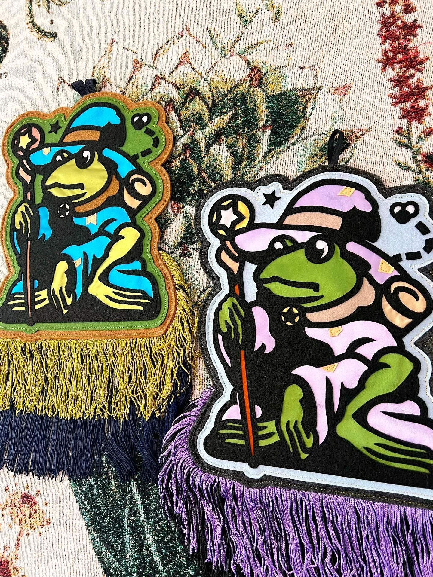 THE EVERWISE WIZARD OF EMERALD SWAMP. Available at Baltimore Tattoo Arts Festival, April 24-26. 

AAAND we&rsquo;re back! I have so many banners to post. We&rsquo;ll start with this frog wizard. It&rsquo;s a good place to start. 🧙&zwj;♂️🐸🔮

This s