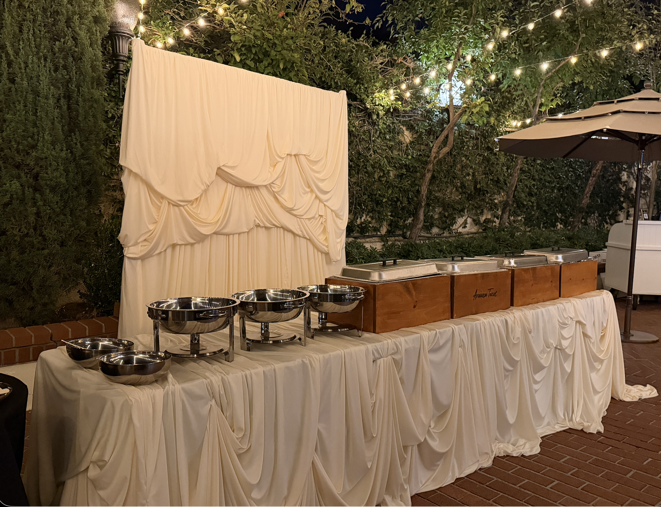 Catering by Arauza Tacos.png