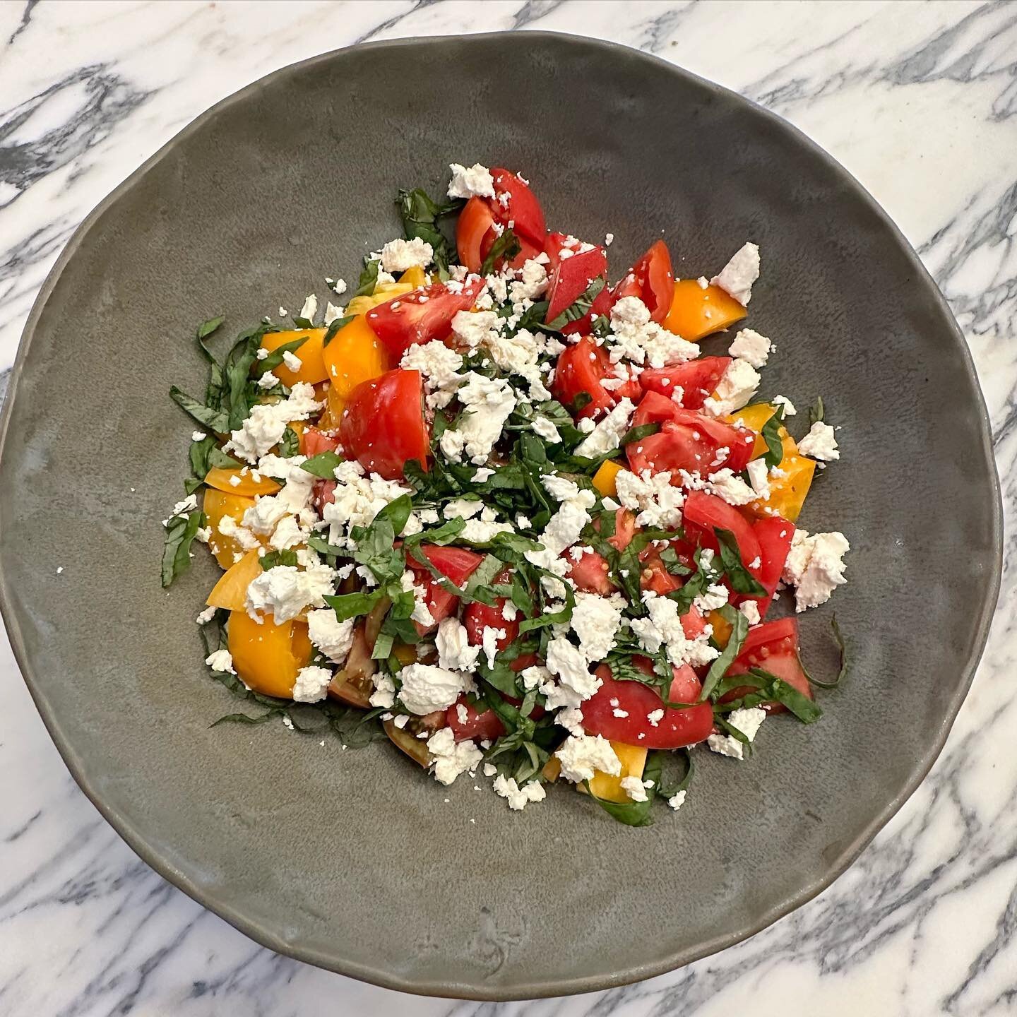 It&rsquo;s tomato season!!! My go to favorite is heirloom tomatoes, basil, feta cheese, Kalamata olives, olive oil, and sea salt!! You can&rsquo;t forget the crusty bread to soak up the juices!! Summertime!!!
Contact us at www.elderberryprovisions.co