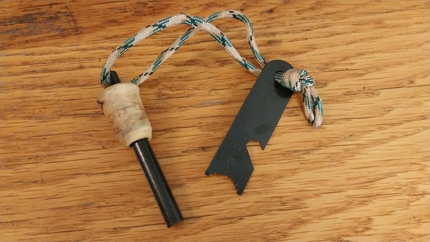Bushcraft Fire Starter with Striker