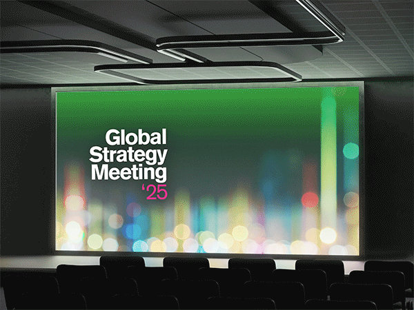 Holding-Slides-GSM25.gif