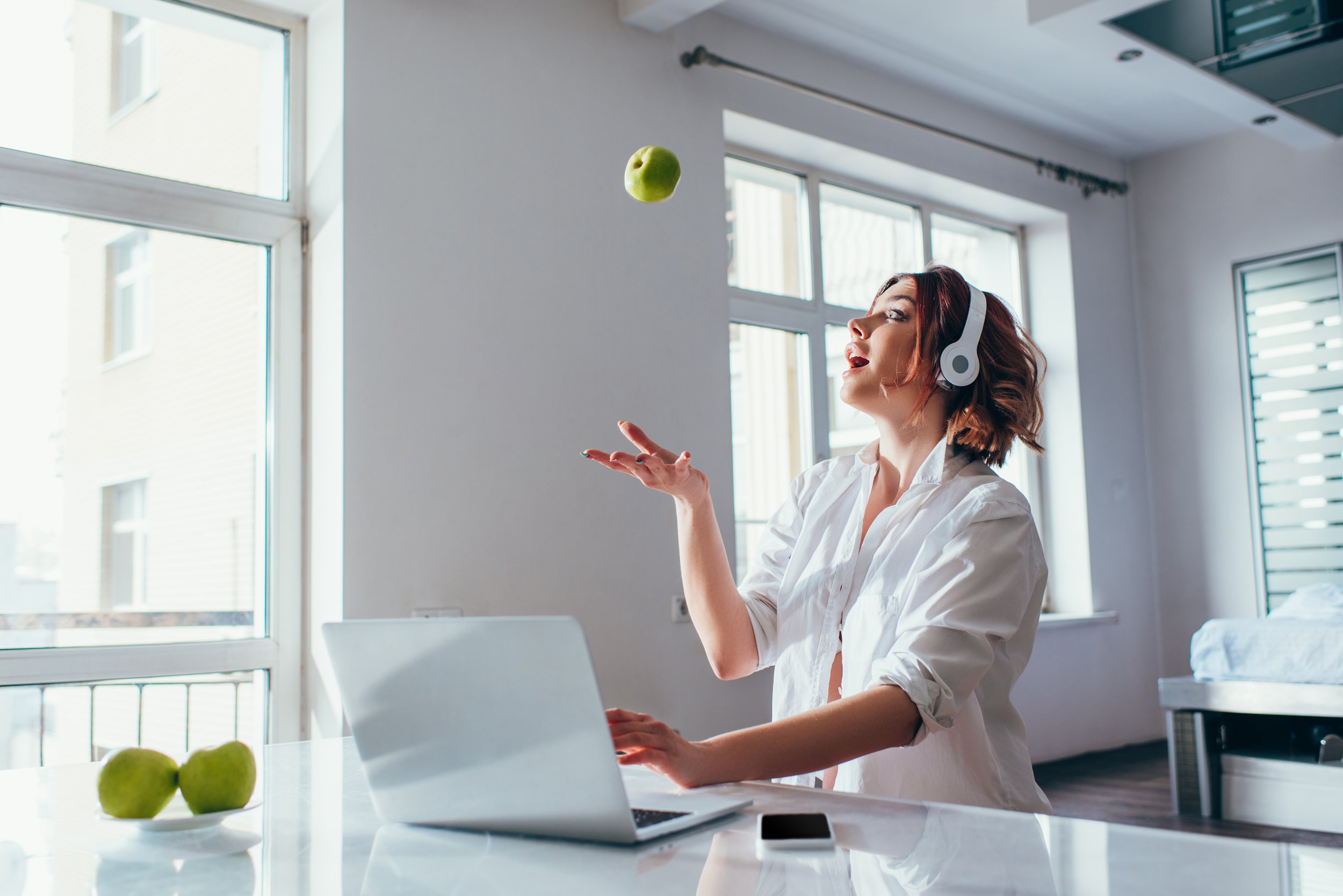 Ethics in Advertising: Balancing Creativity and Responsibility
