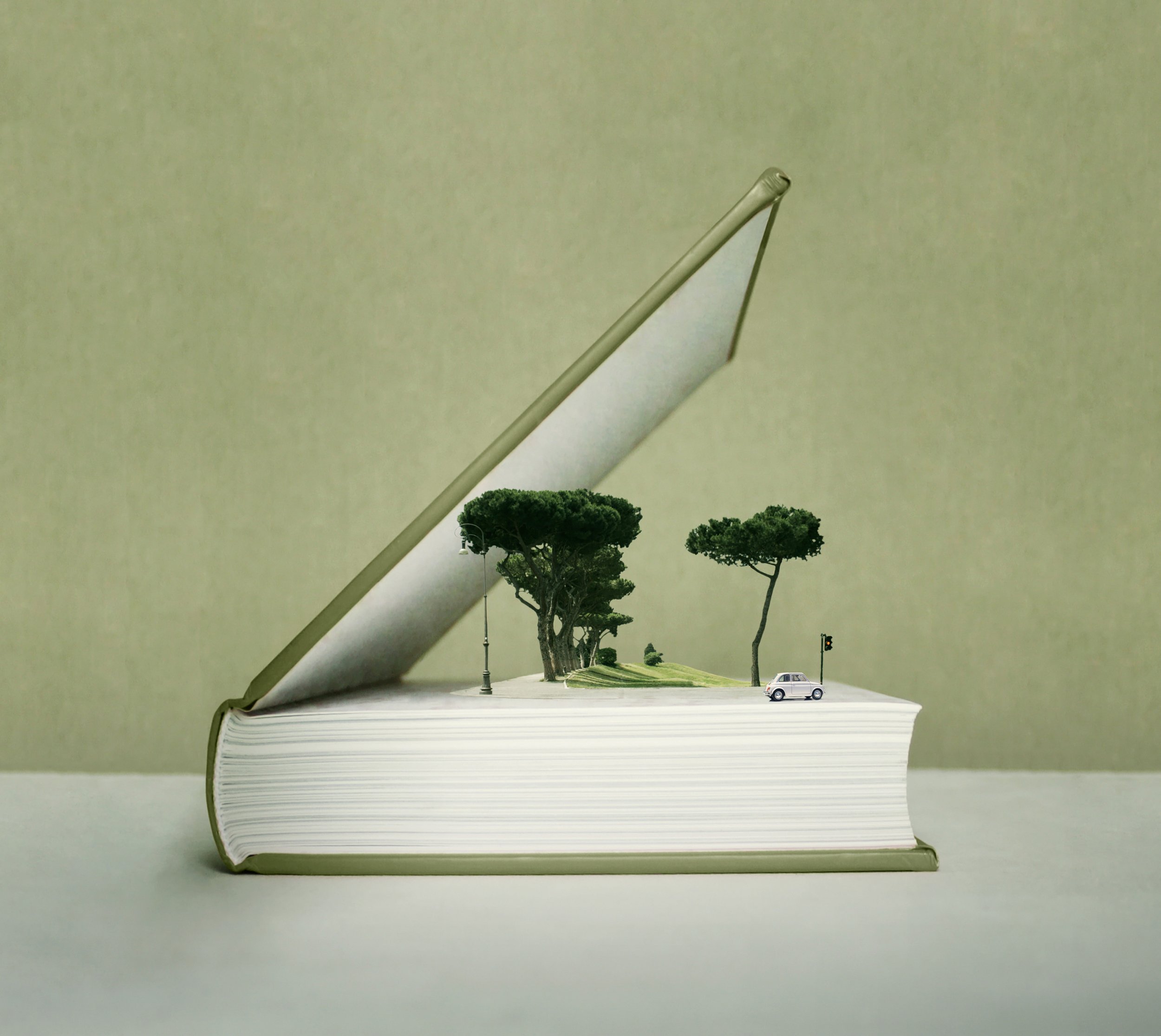Visual Storytelling: From Concept to Campaign