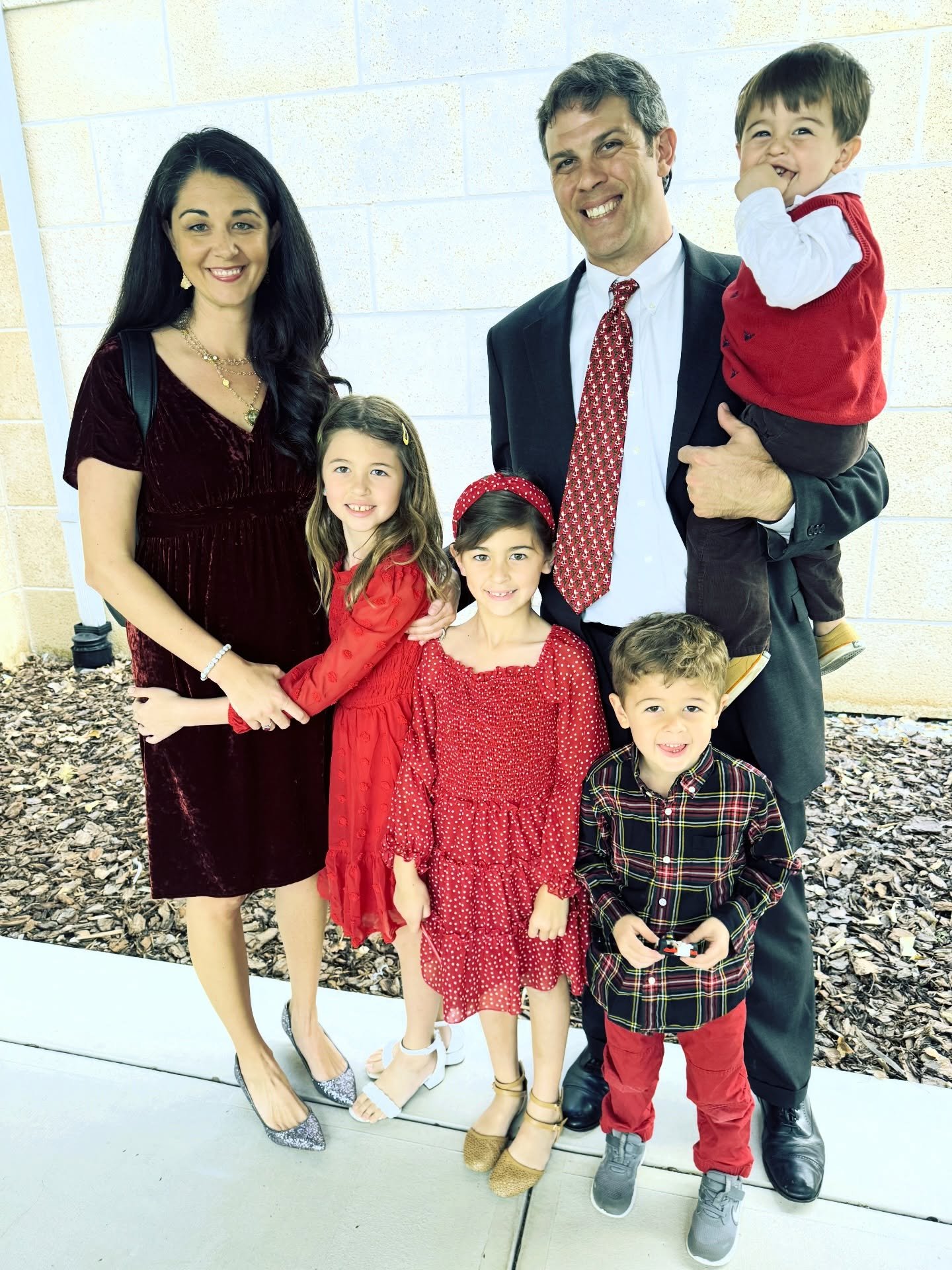 Merry Christmas from our family to yours 🎄

We&rsquo;re so grateful for our clients, partners, and community who trust us to build homes where memories are made. Wishing everyone a joyful holiday season and a happy New Year. 
#SoutherlynHomes #Famil