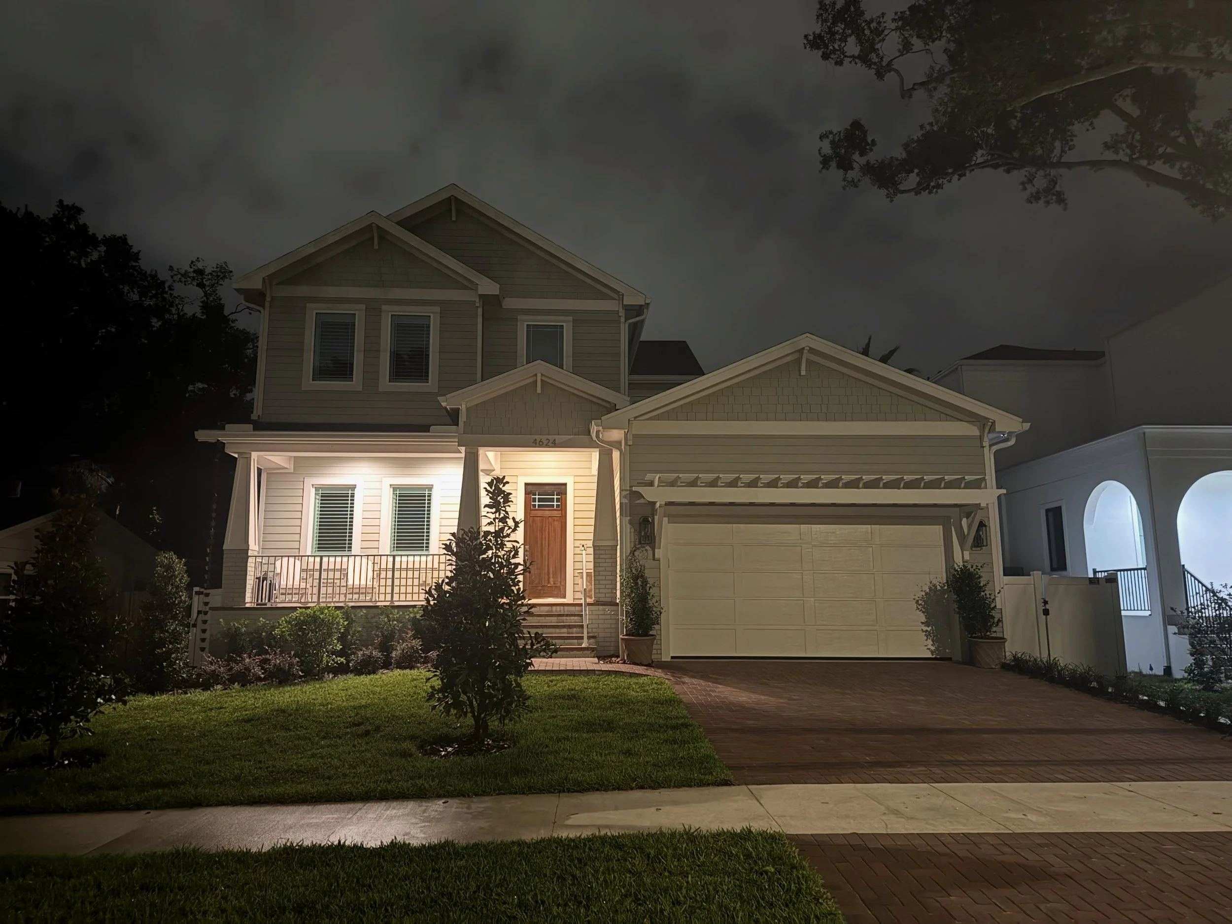 The night before move-in. ✨
#SoutherlynHomes #CustomHomeBuilder #SouthTampaHomes