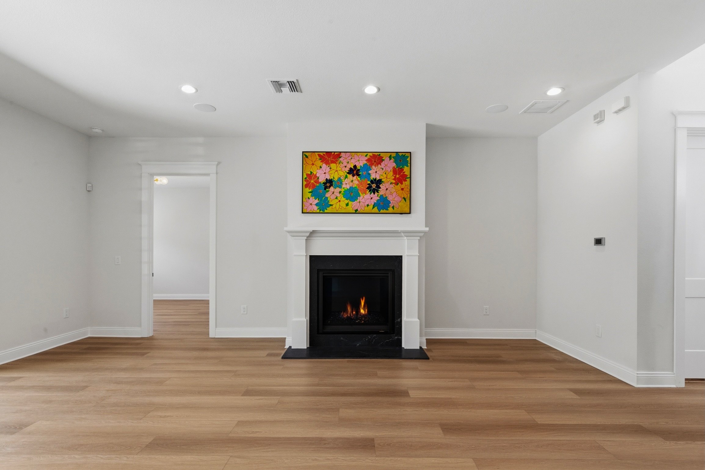 It&rsquo;s the details that make a house feel like home.

From custom millwork and thoughtful storage solutions to layered finishes, lighting, and carefully selected materials, every element of this Kensington Avenue custom home was designed with bot
