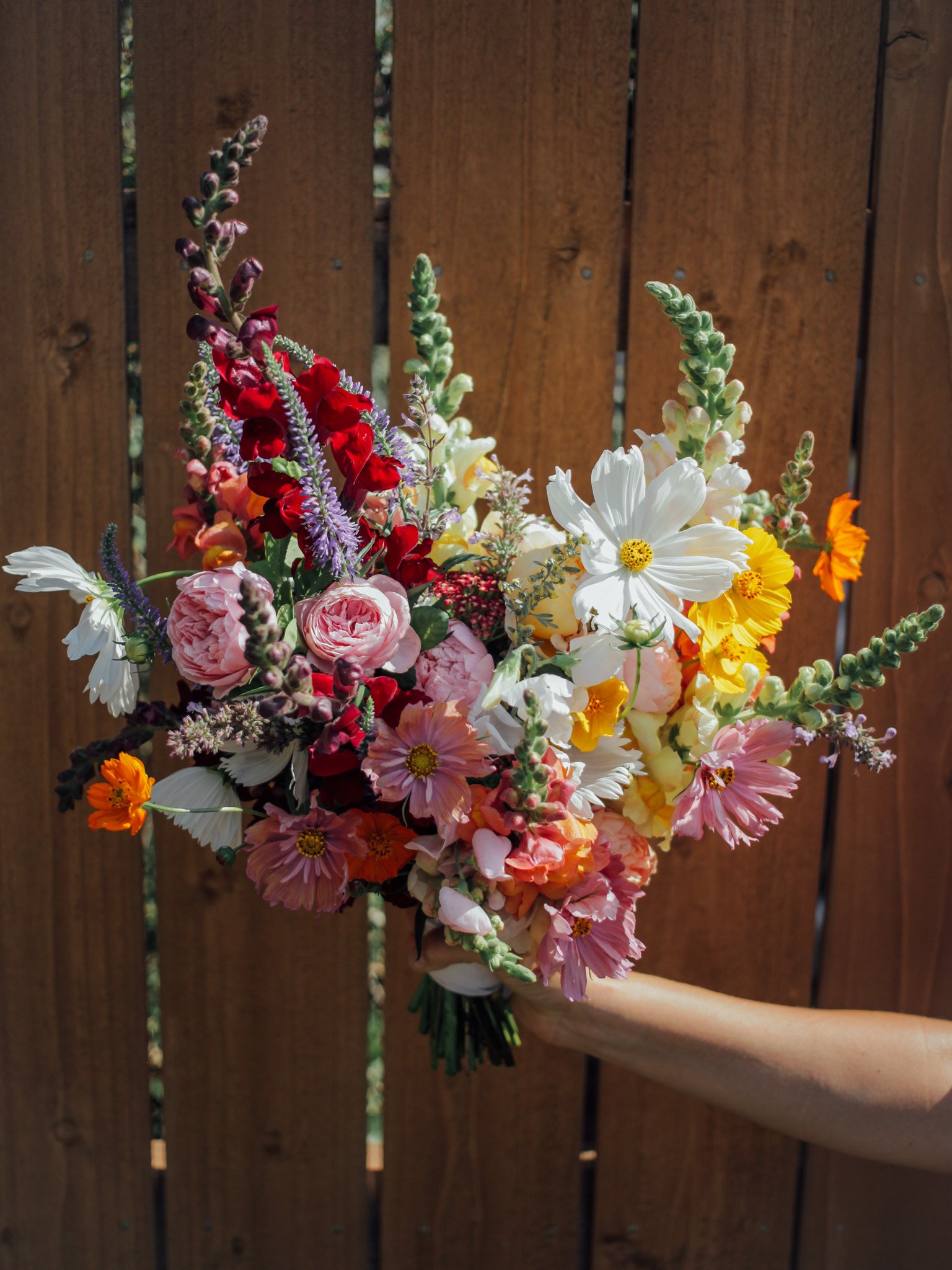 early_july_bouquet_farmette_flowers_wedding.jpg