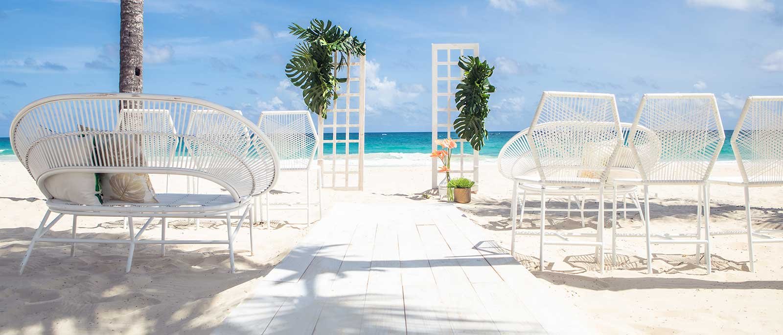 hard rock hotel tropical-paradise-beach-setup.jpg
