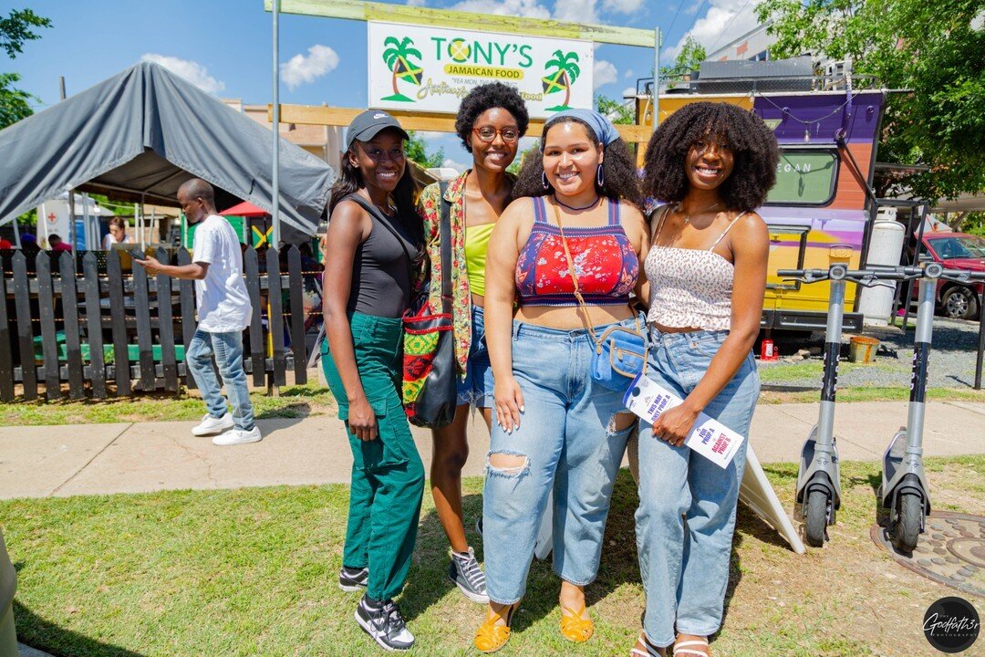 It's time to get your shop on at the Black Makers Market! Our May 20th market will feature 35 of the dopest Black-owned businesses around. RSVP for FREE (🔗 in bio) and join us for some good vibes!!! ​​​​​​​​
​​​​​​​​
Vendors, apply now to be a vendo