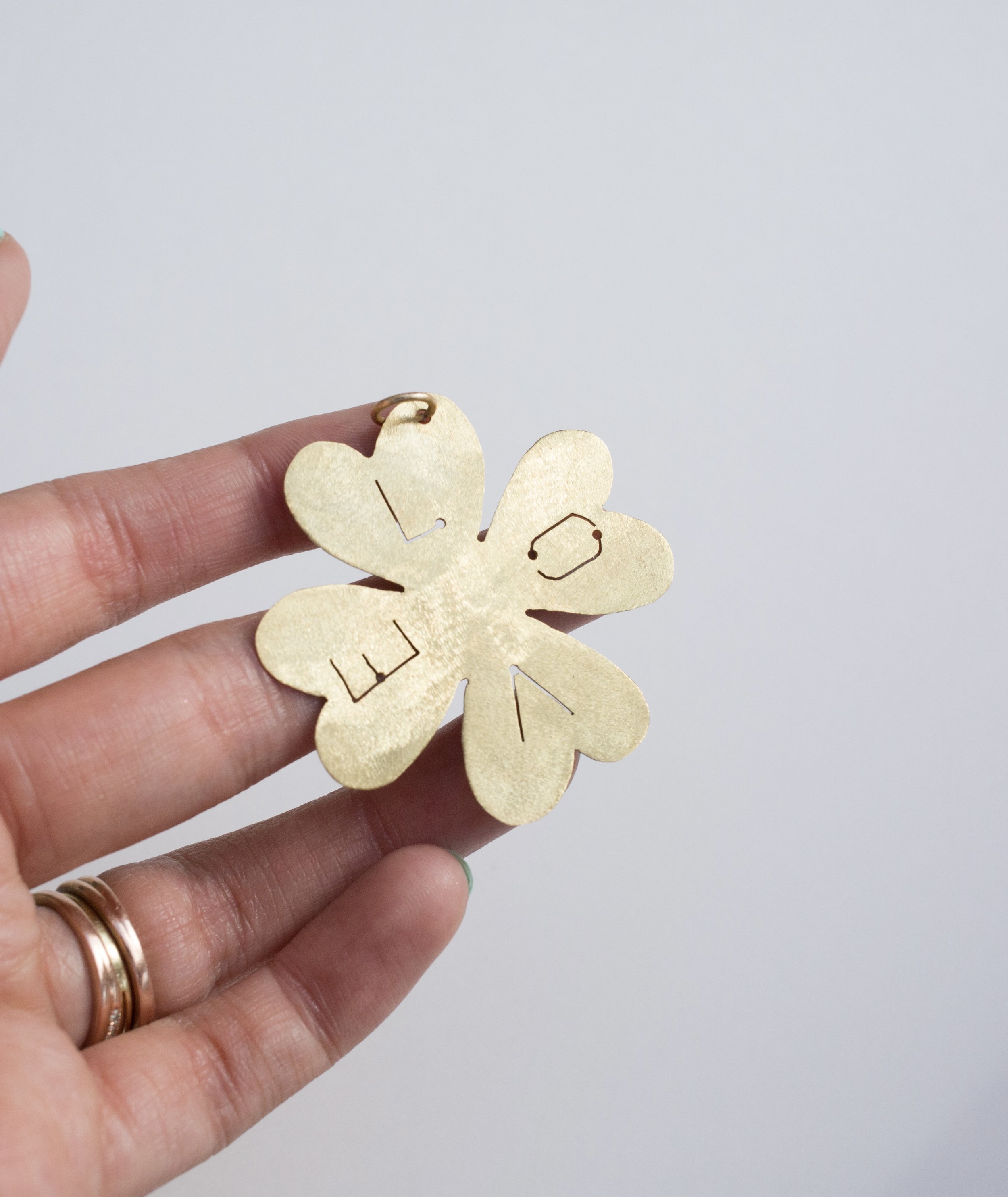 Love clover necklace