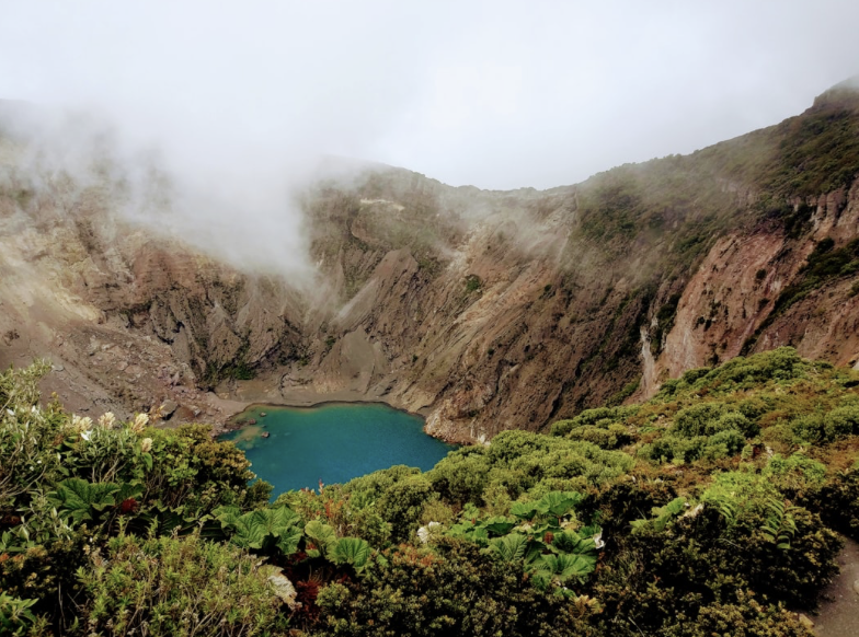 How Hard Is It for a US Citizen to Move to Costa Rica?