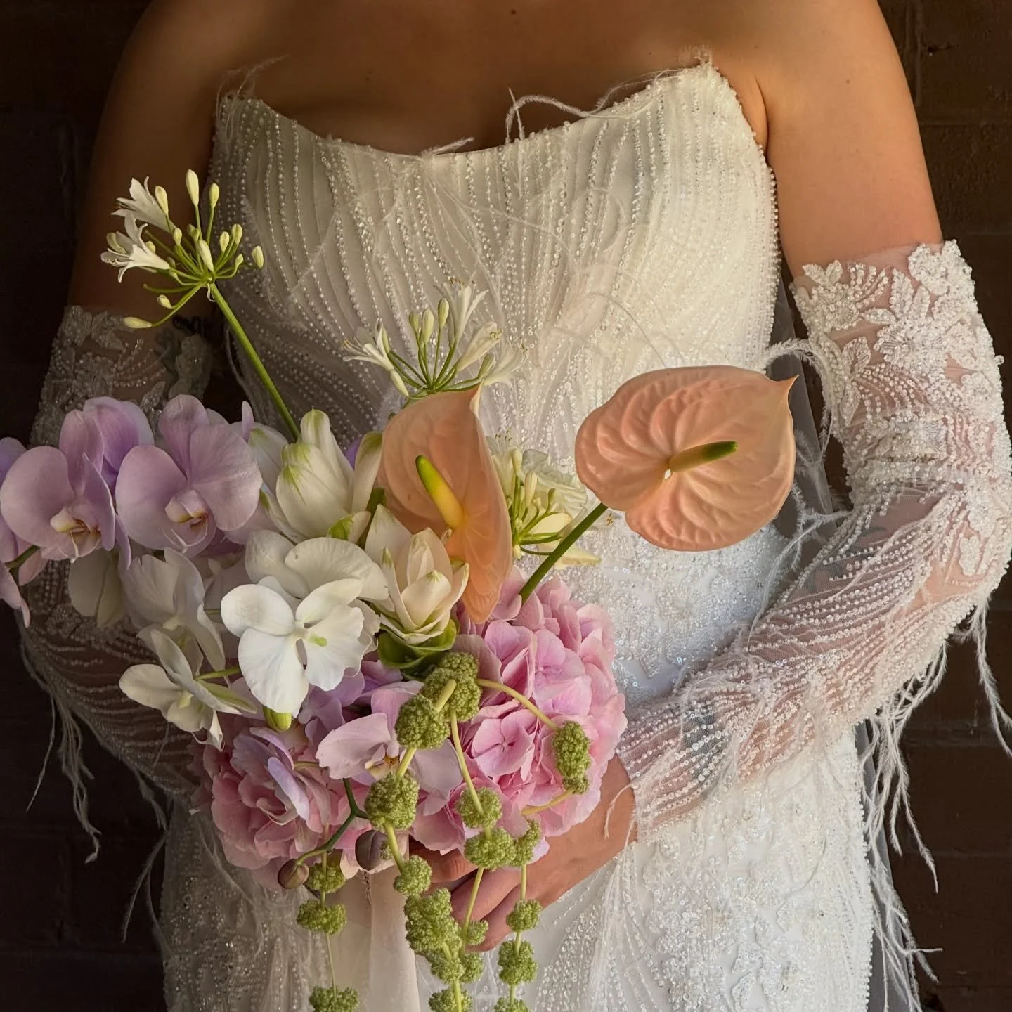 The details of Hannah &amp; Angus 🏹🤍

Bride: @h.radford 
Groom: @a_j_robbo 
Photographer: @oliverhartley.studio 
Videographer: @filmsandstillsau 
Venue: @botanichousesydney 
Celebrant: @events.withgrace 
Bride gown: @alenaleenabridal 
Music: @bella