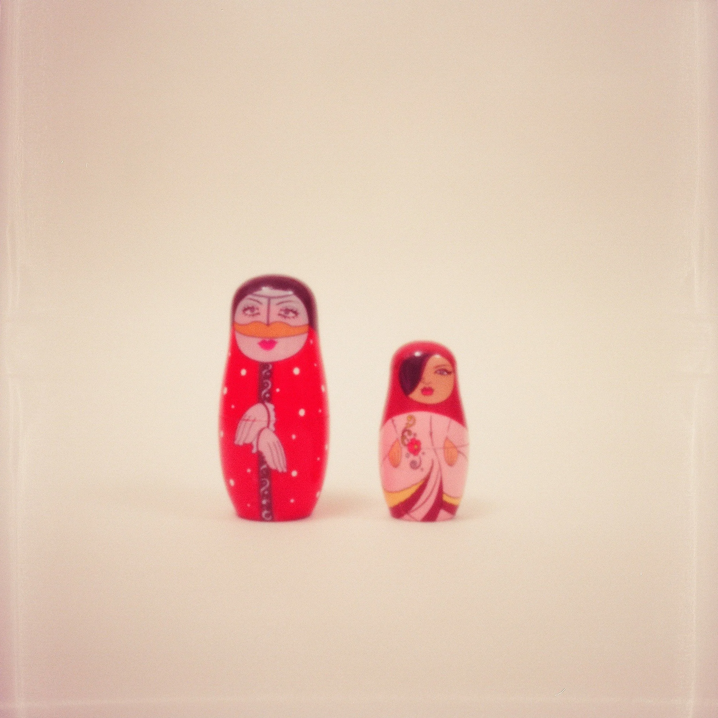 Objects_Women Figurines 3_Hind Mezaina_2012.jpg