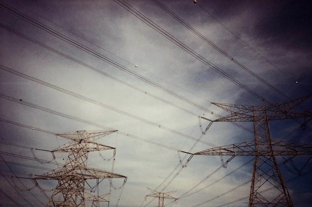 02_Pylons_Dubai.jpg