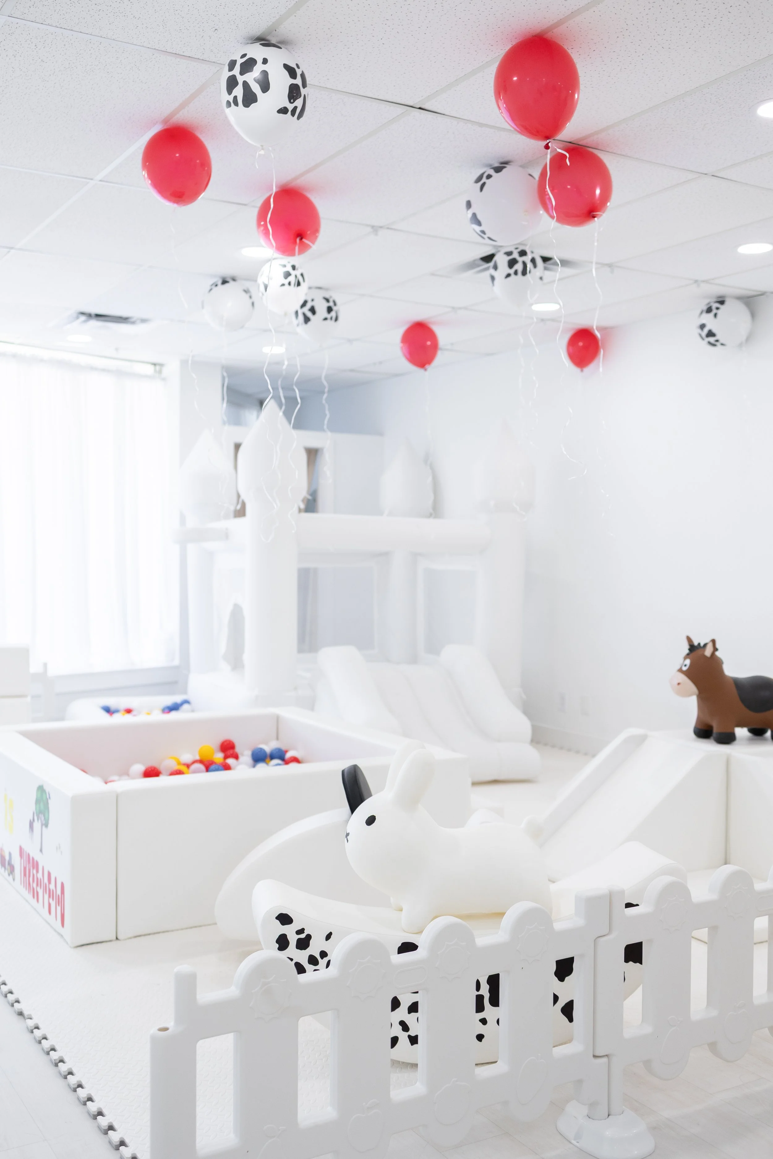 Why Studio Next Door is a Family-Friendly Event Space in Jacksonville