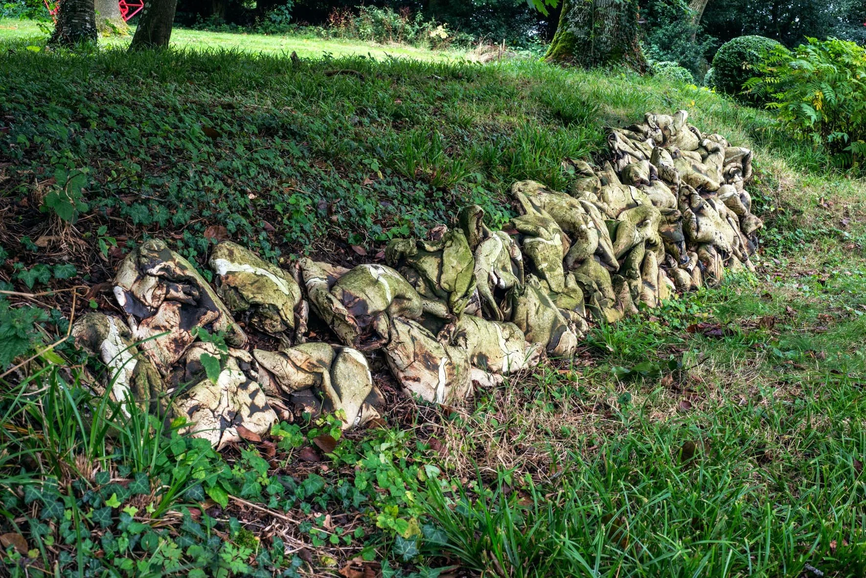 'Back to Earth' New Art Centre